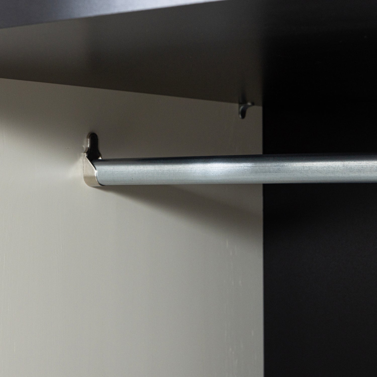 2-Türer-Garderobe Adam Sosna