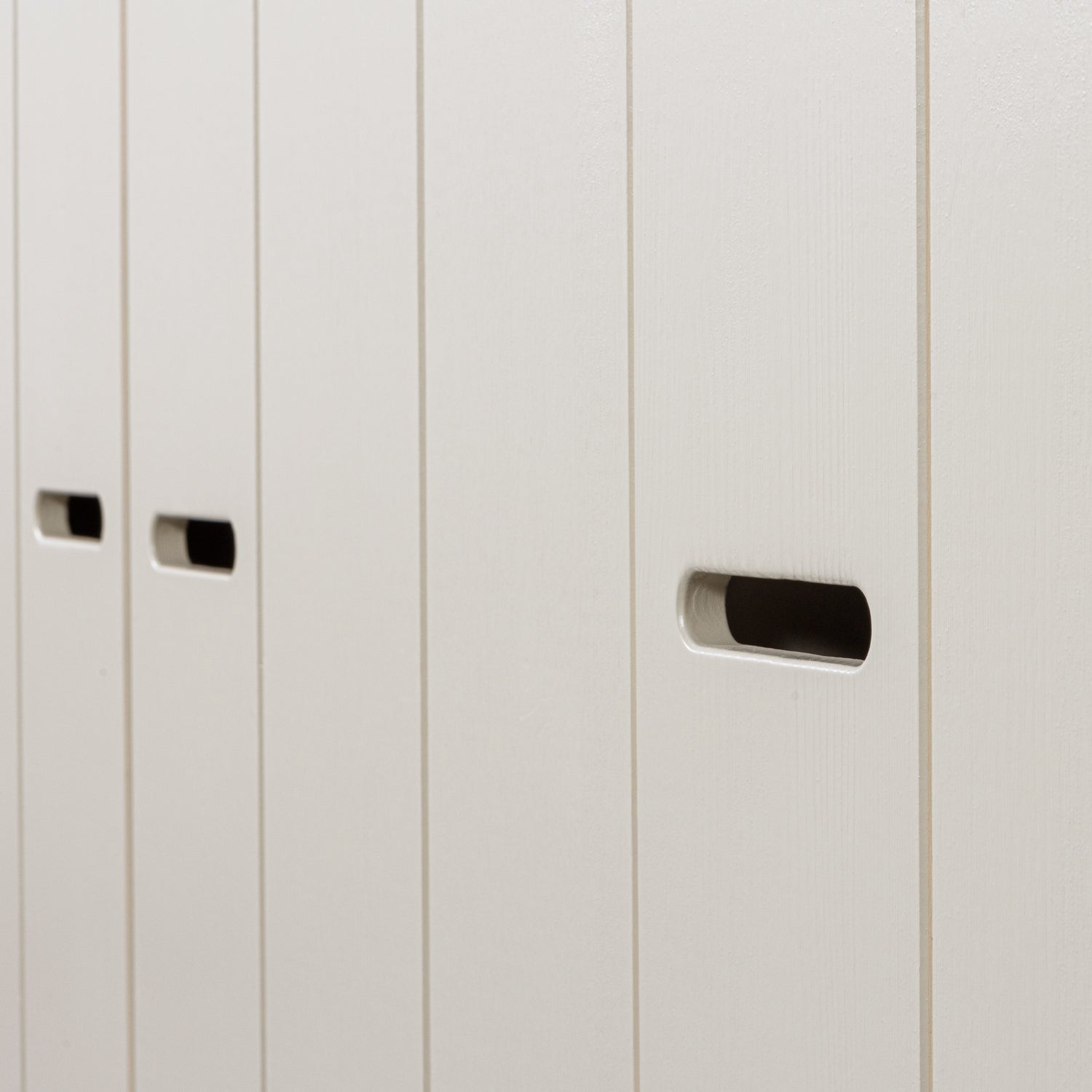 3-deurs kast CONNECT zandkleurig