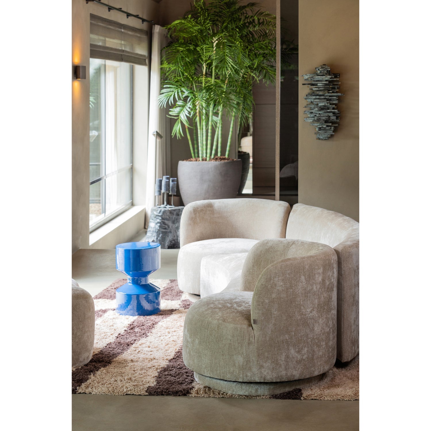 FAFA bruin vloerkleed met lange haren in beige