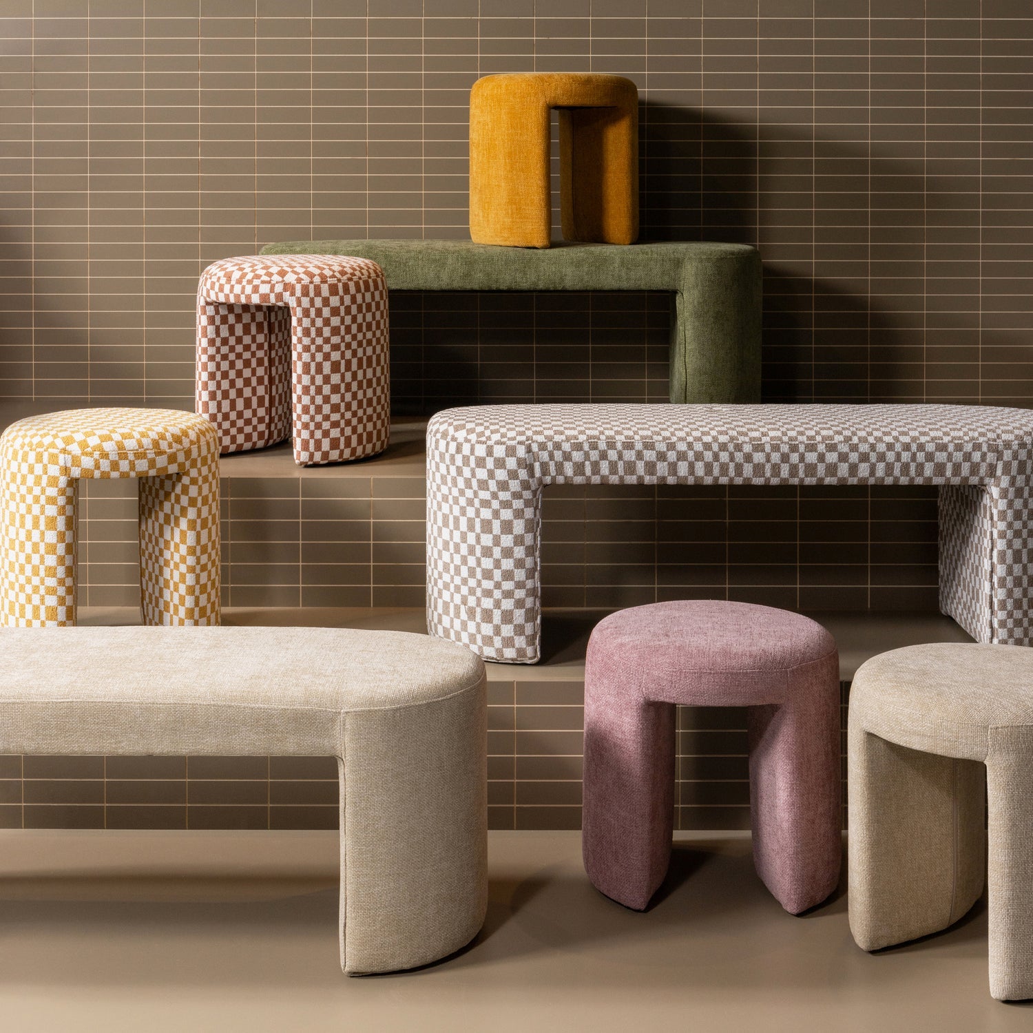 Creamy jacob bench and sand