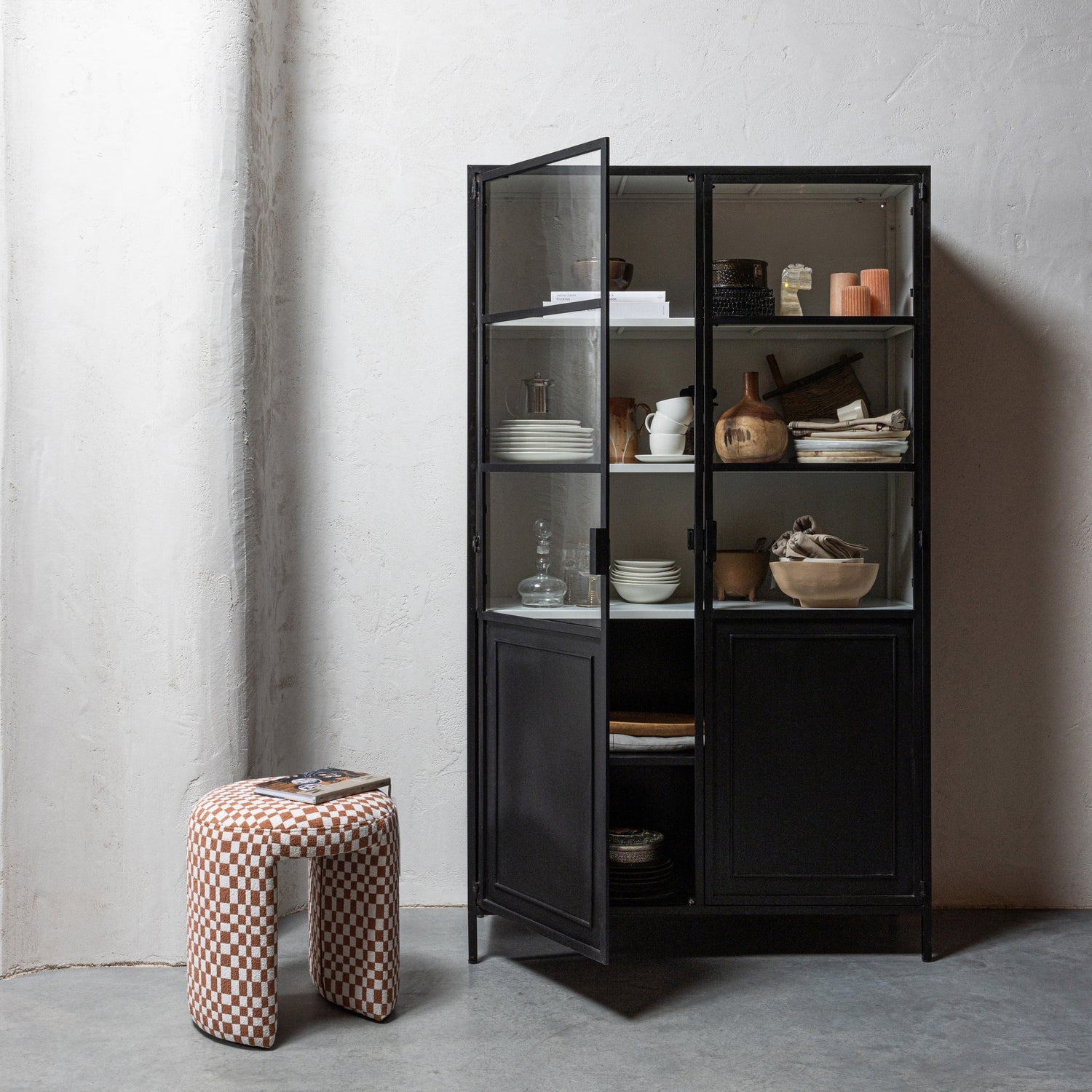 Charlie Cream Stool mit Orange