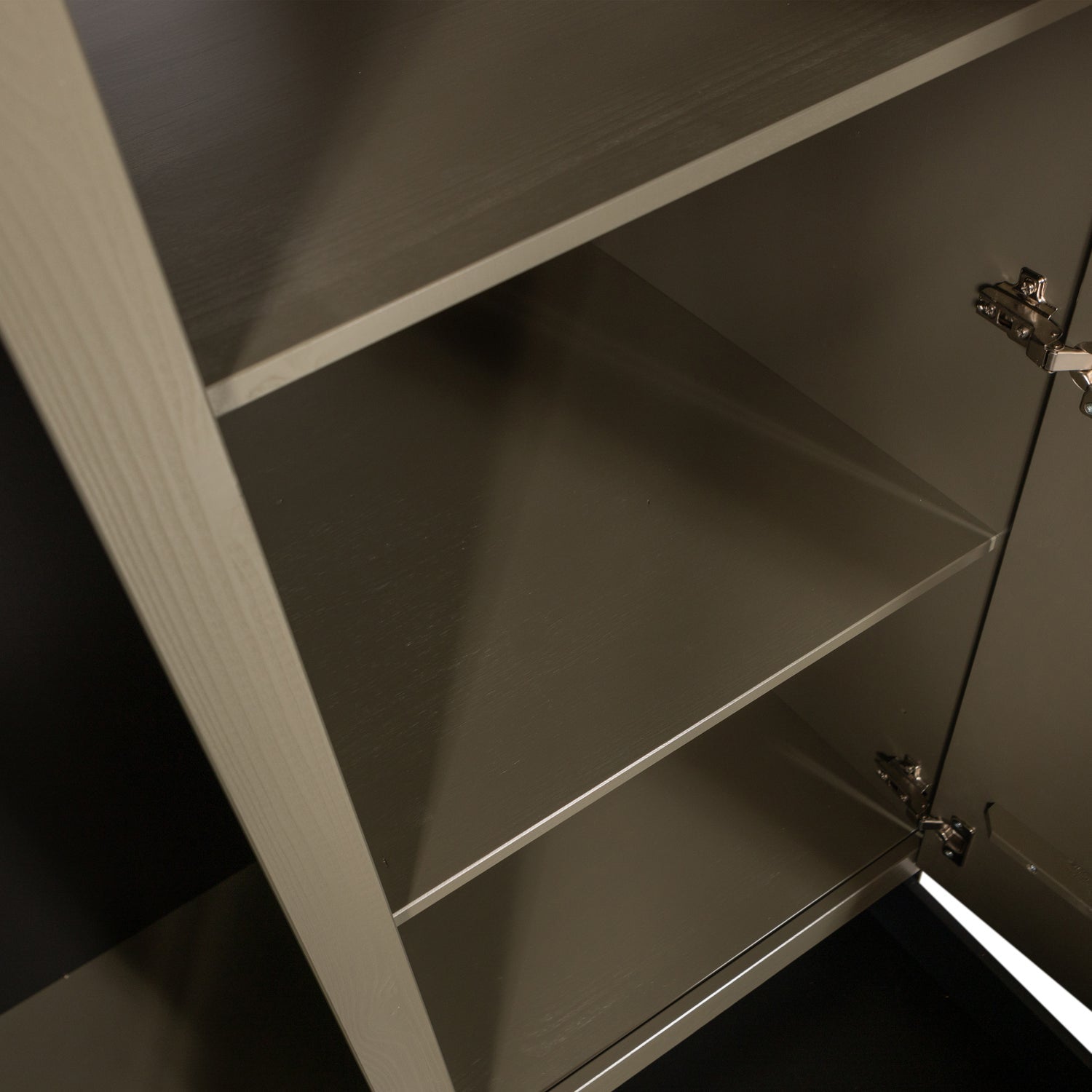 2-deurs kast ALFIE donkergroen dennenhout