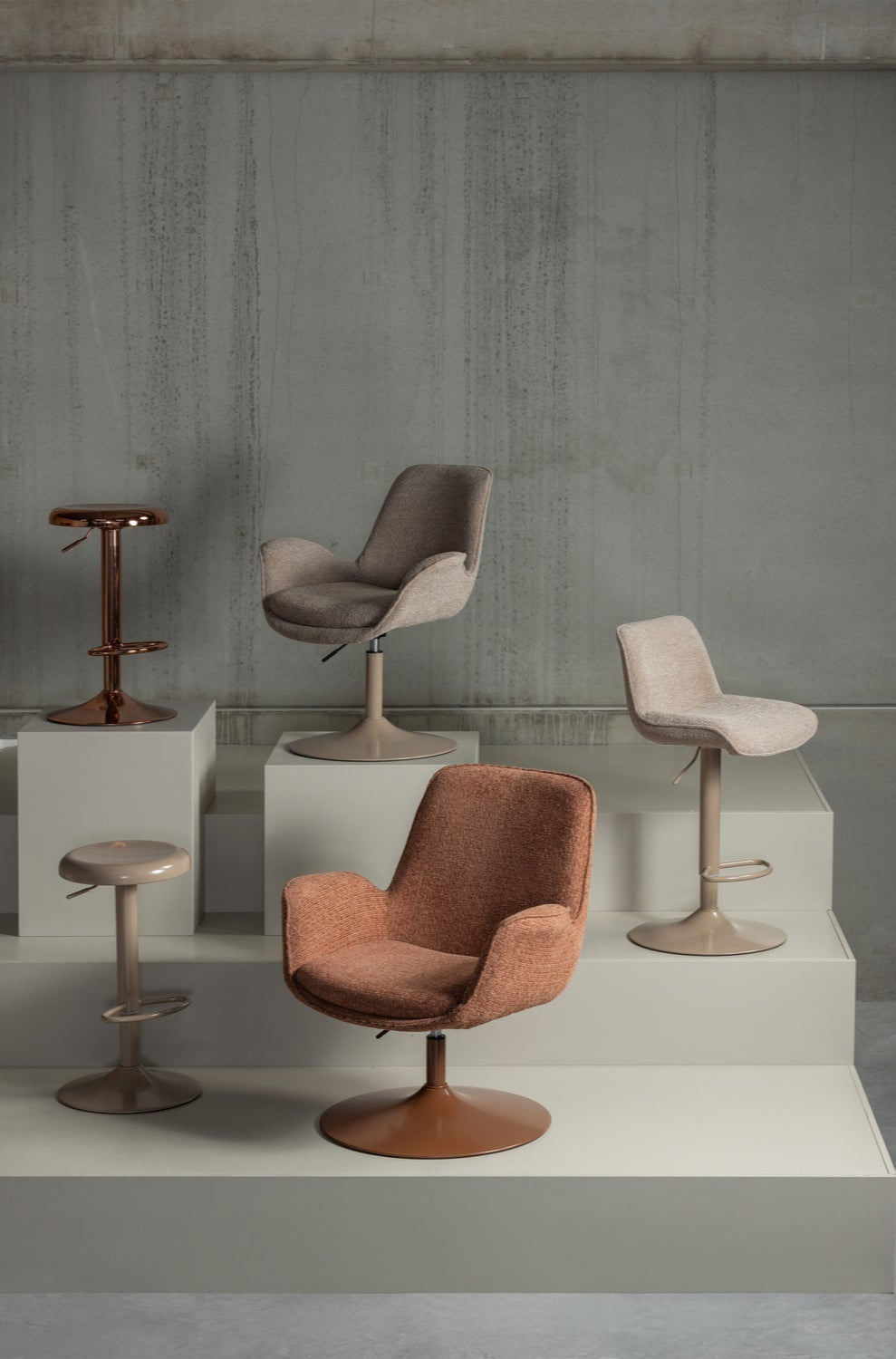 Hocker ISAAC piaskowy