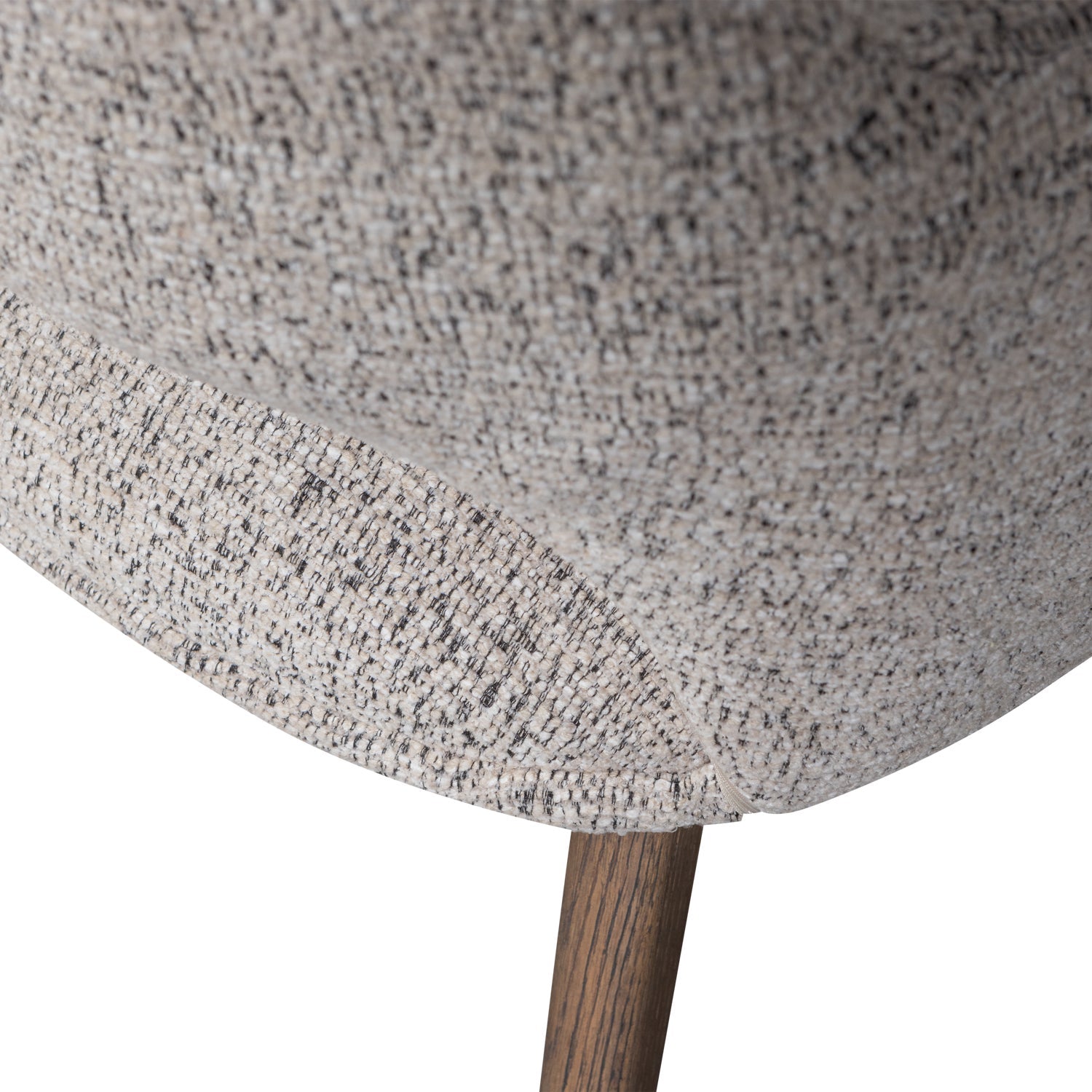 Stoel MURAT grijsbeige met een donkerbruine eiken basis