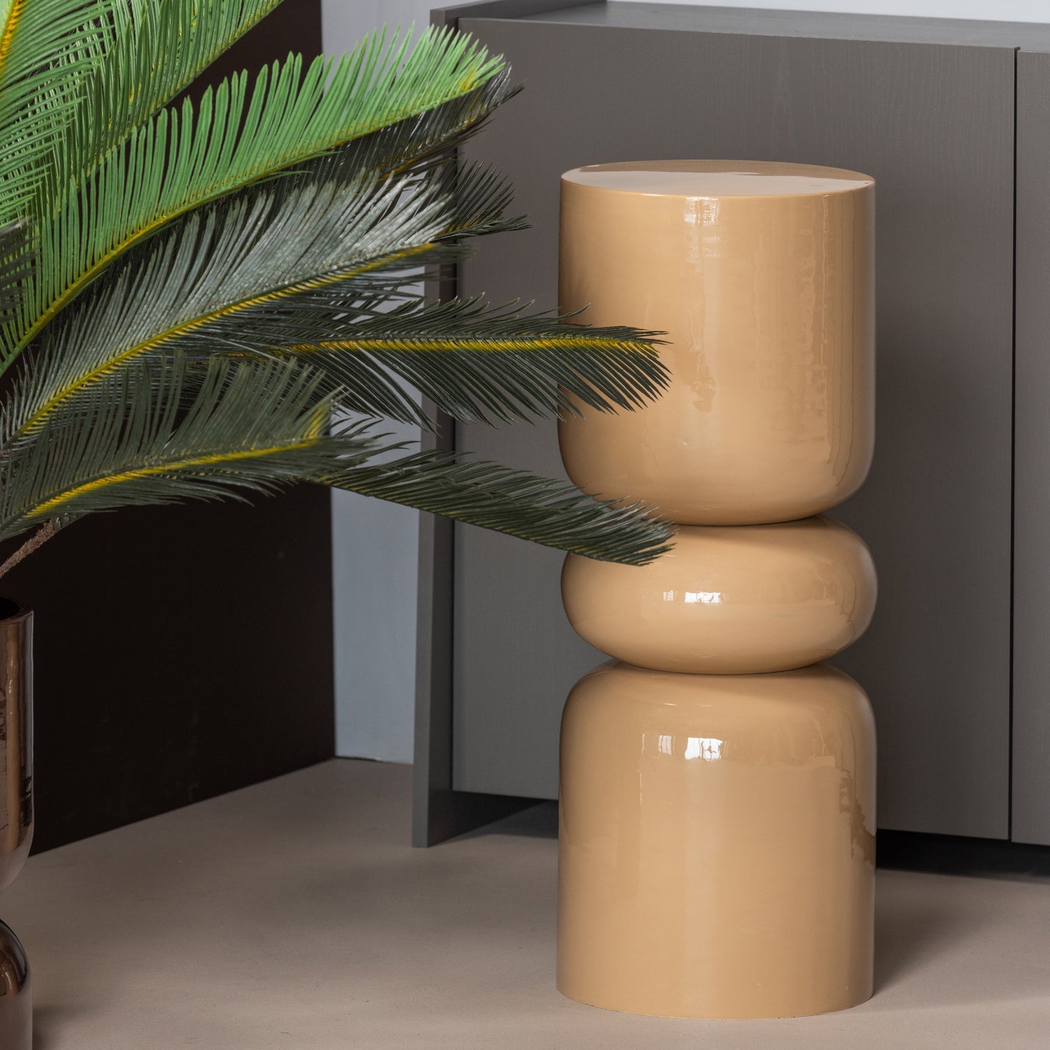 Bijzettafel BRAVA zandkleurig