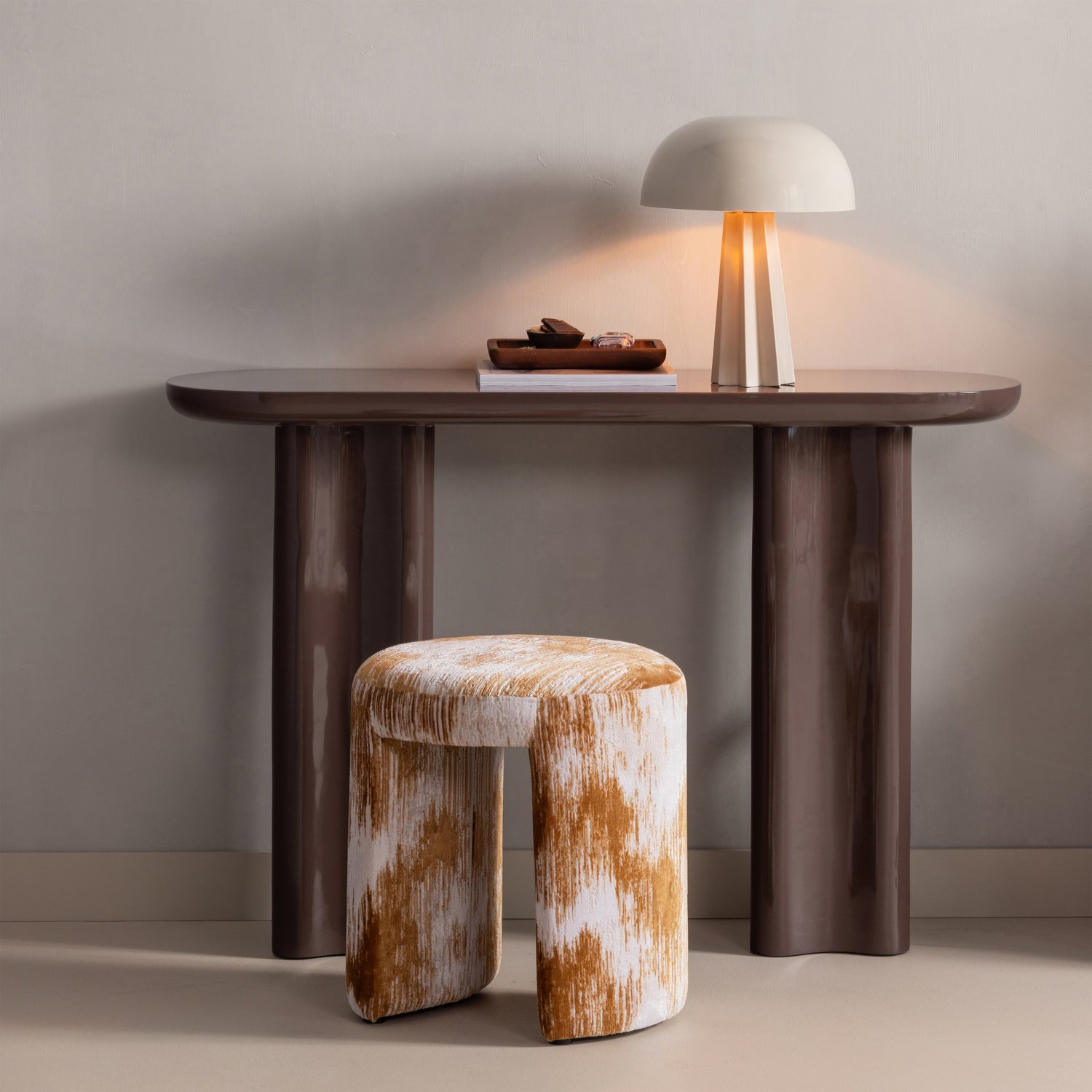 Hocker CHARLIE karamel met beige