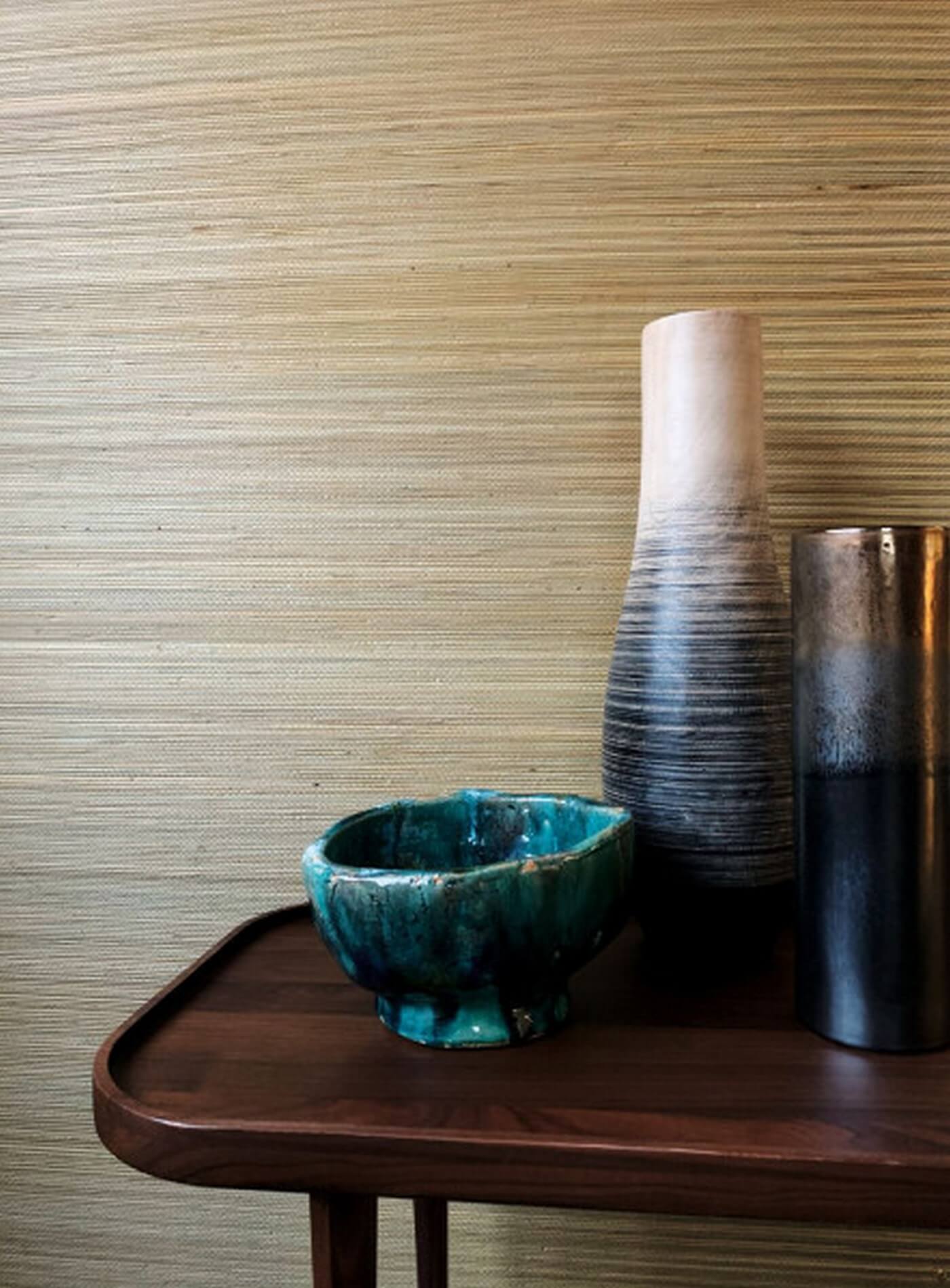 Natural structural wallpaper made of seagrass SEAGRASS - MORDORE warm brown