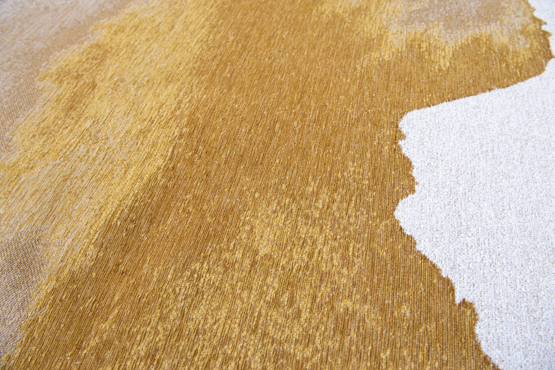 Vloerkleed LAGOON SUNSET geel