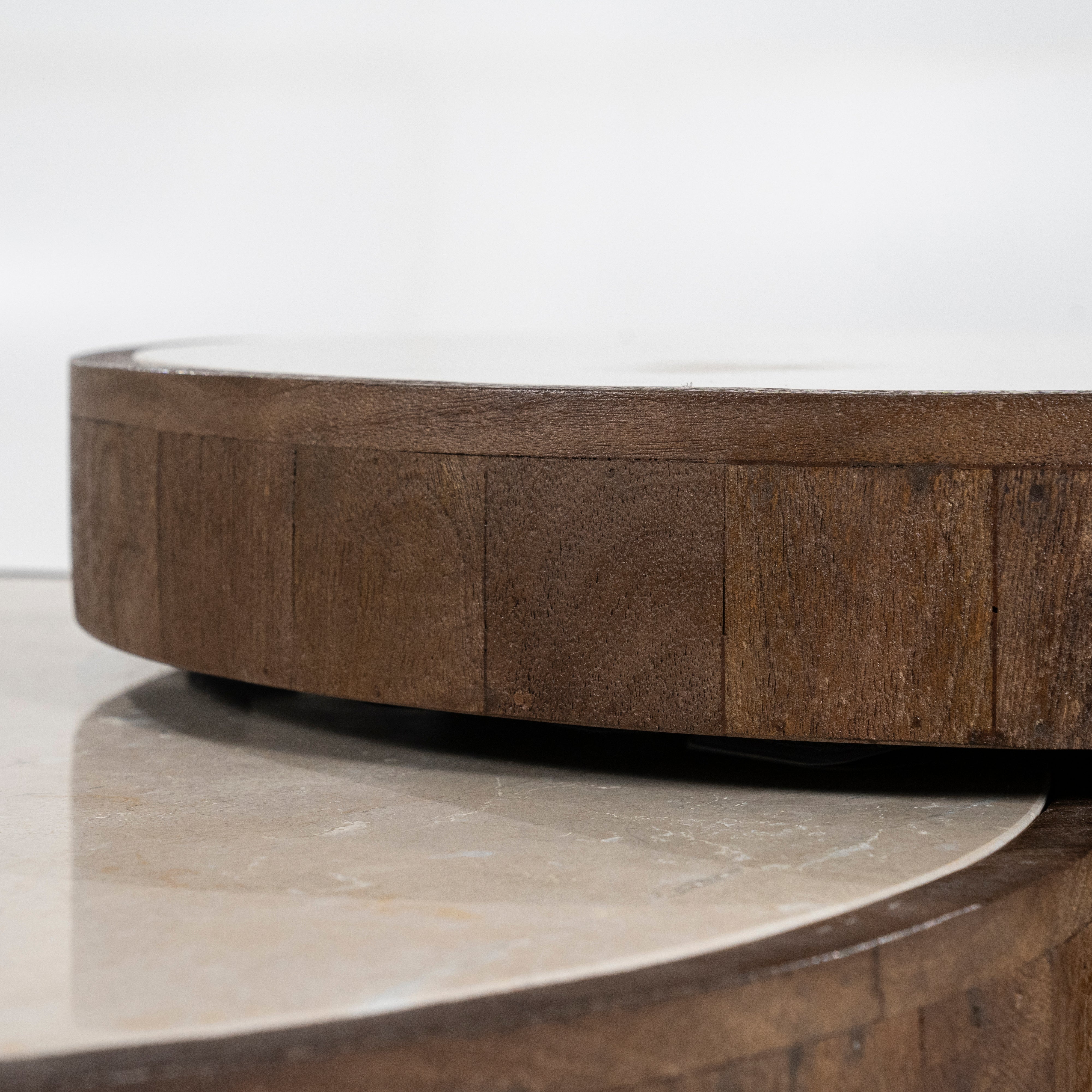 Set von Tischen HAZEL aus dunkelbraunem Mangoholz mit Marmorplatte