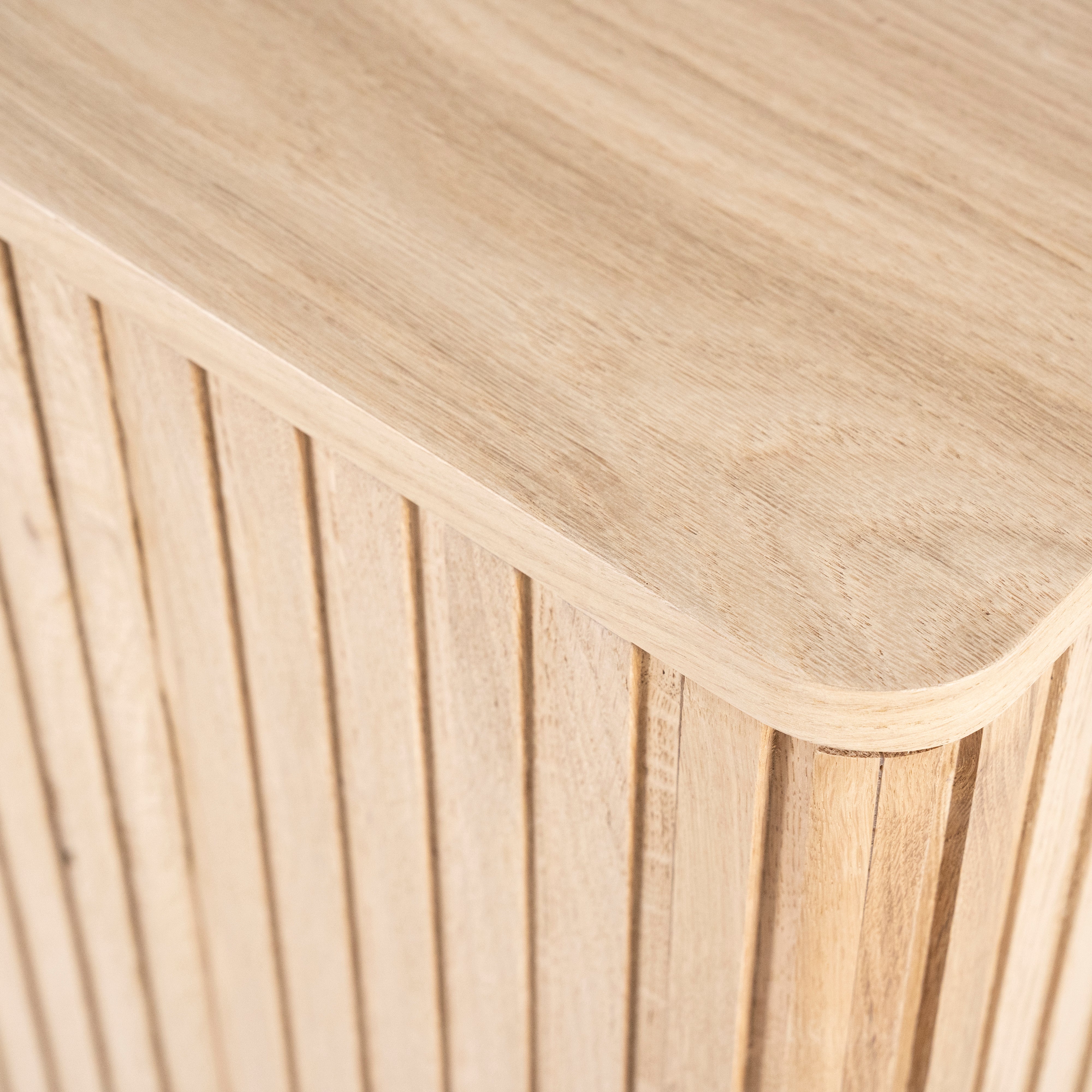 Kast ROSENBORG eikenhout