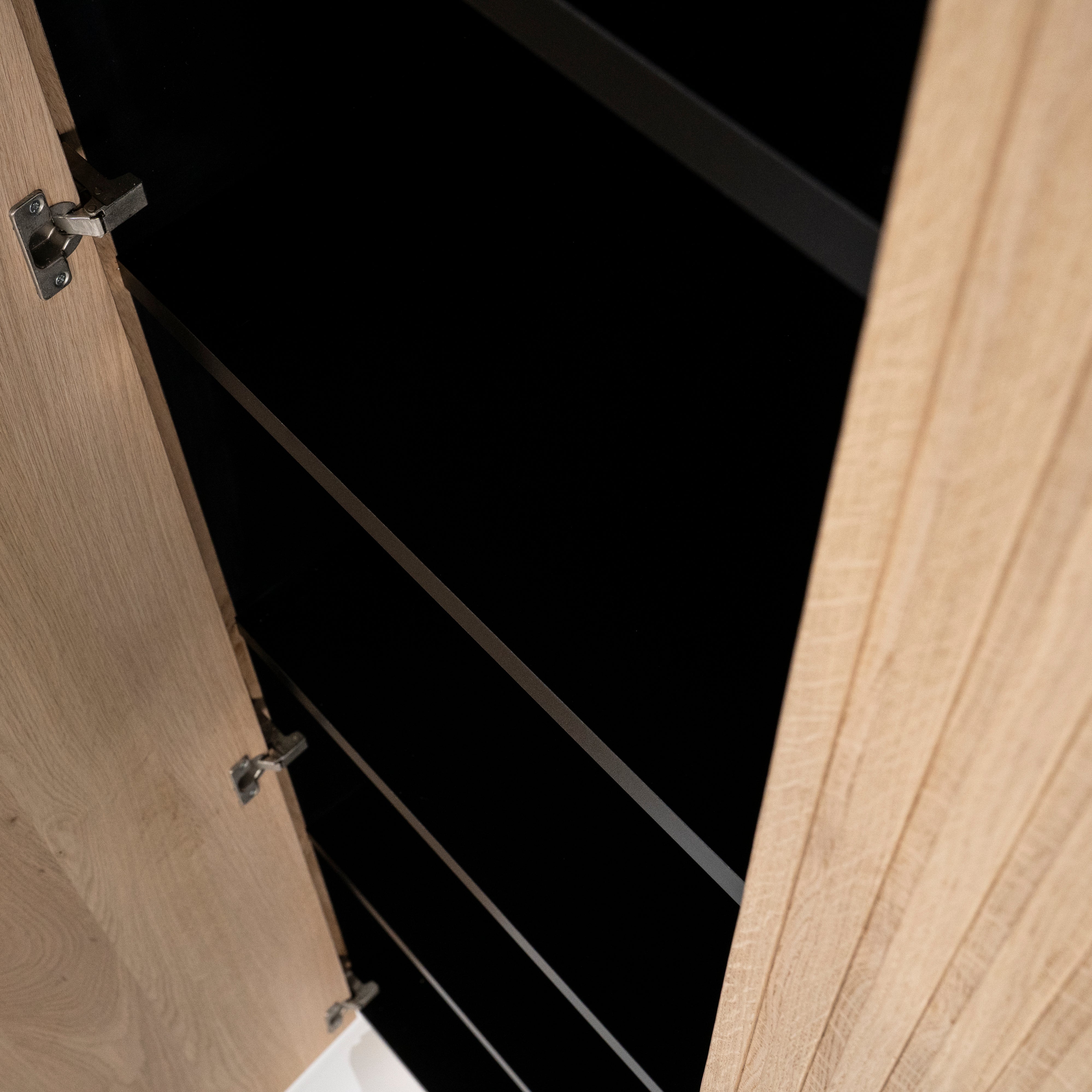 Kast ROSENBORG eikenhout