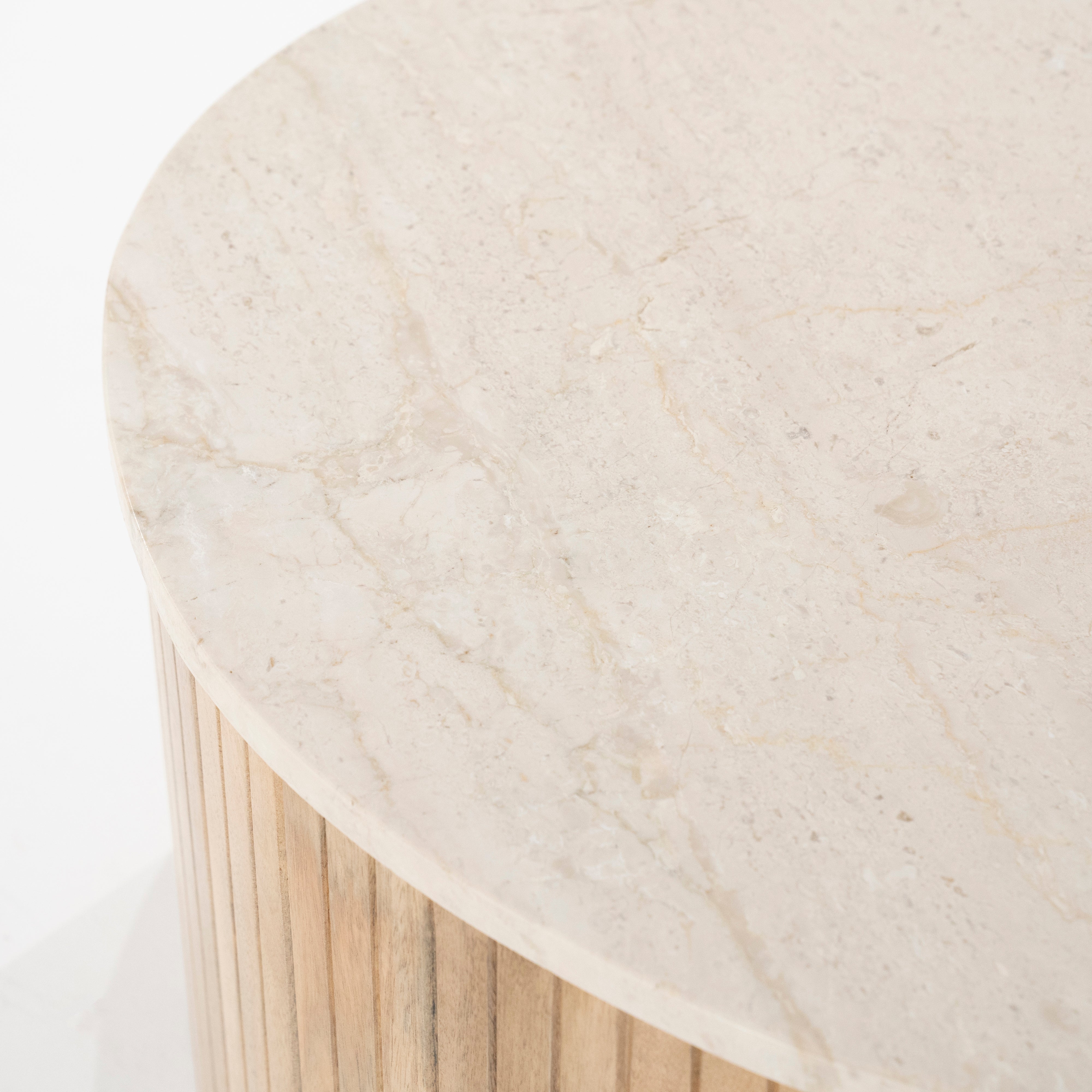 KIRA Couchtisch aus Mangoholz mit Marmorplatte