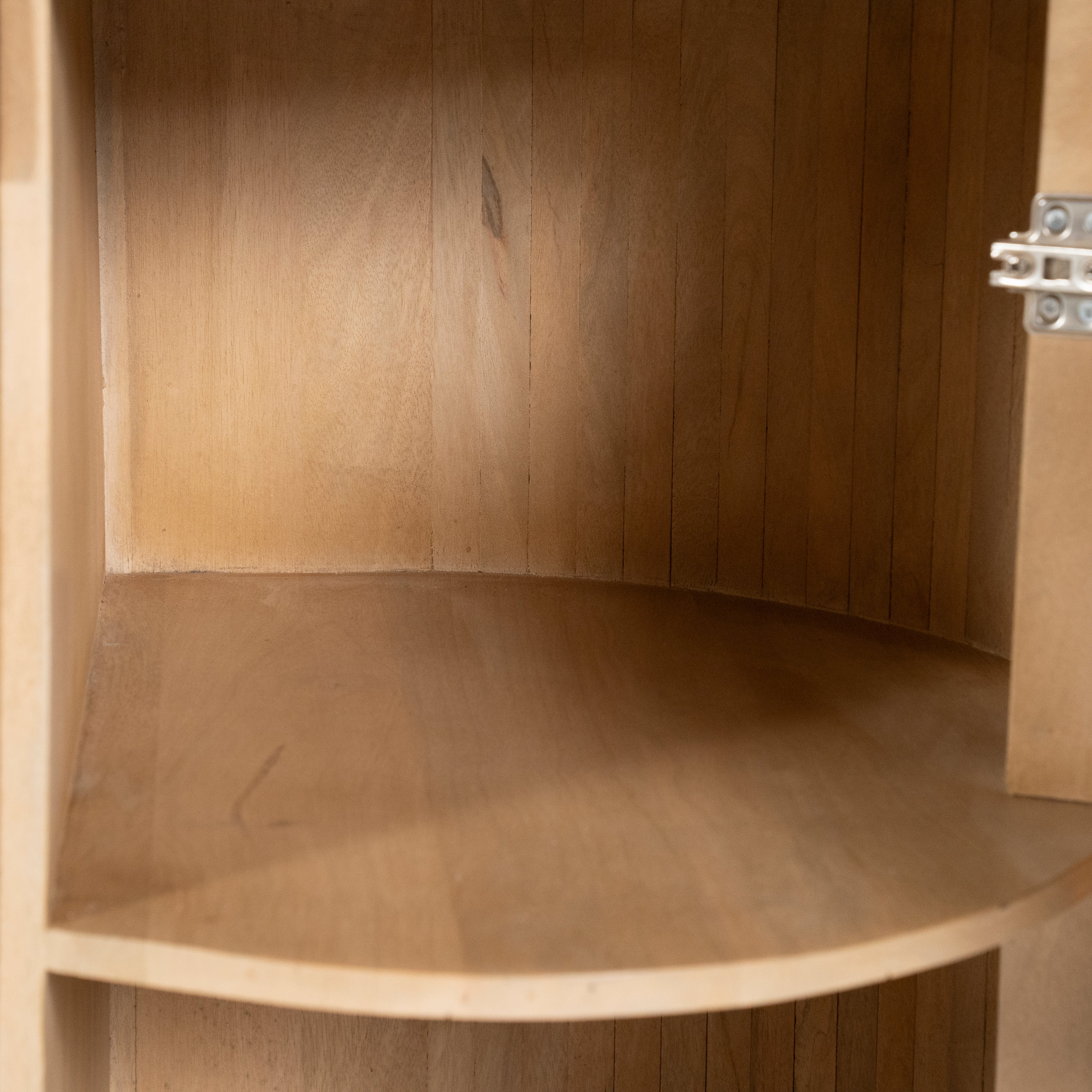 Bureau KIRA van mango-hout met een marmeren blad