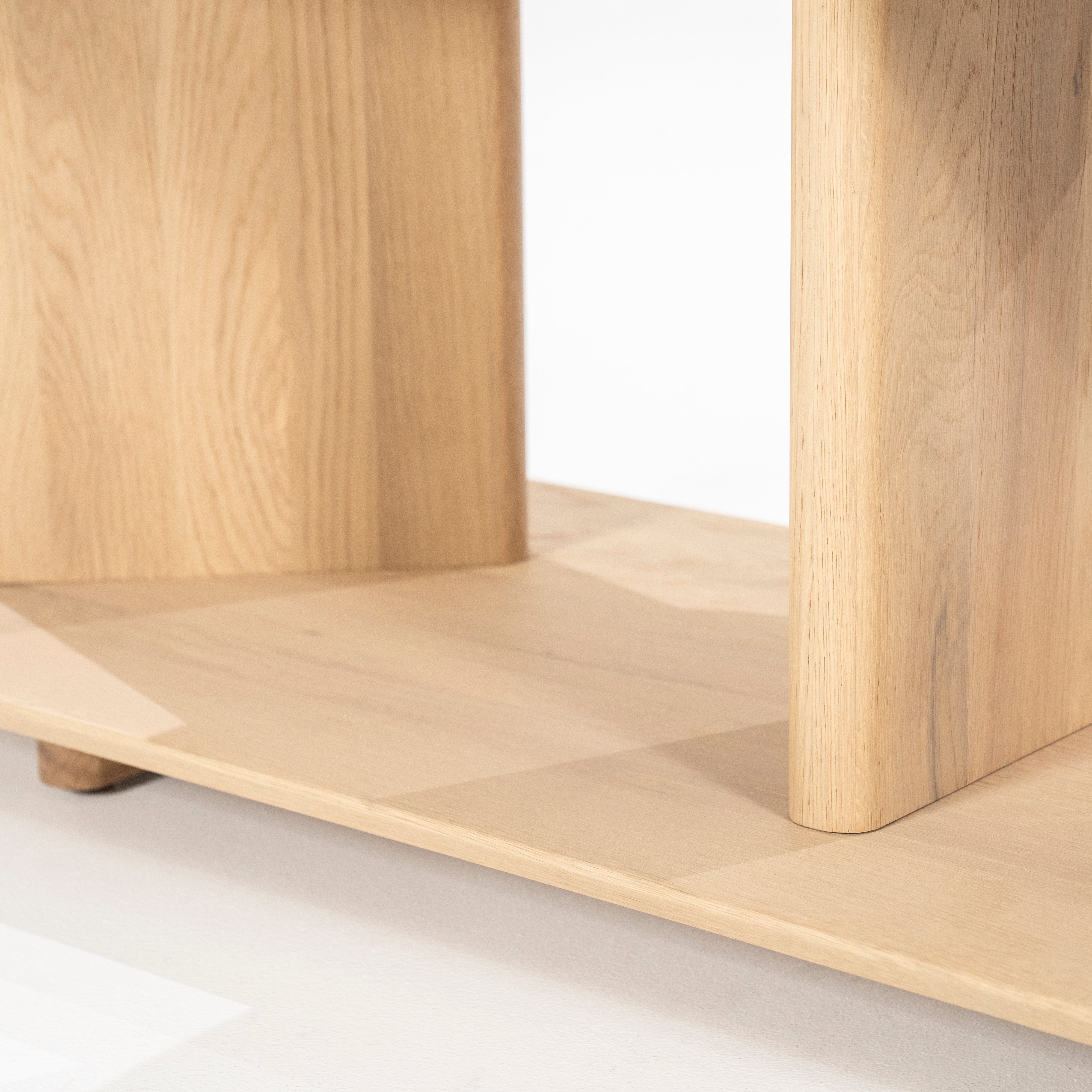 TV-kast TY eikenhout