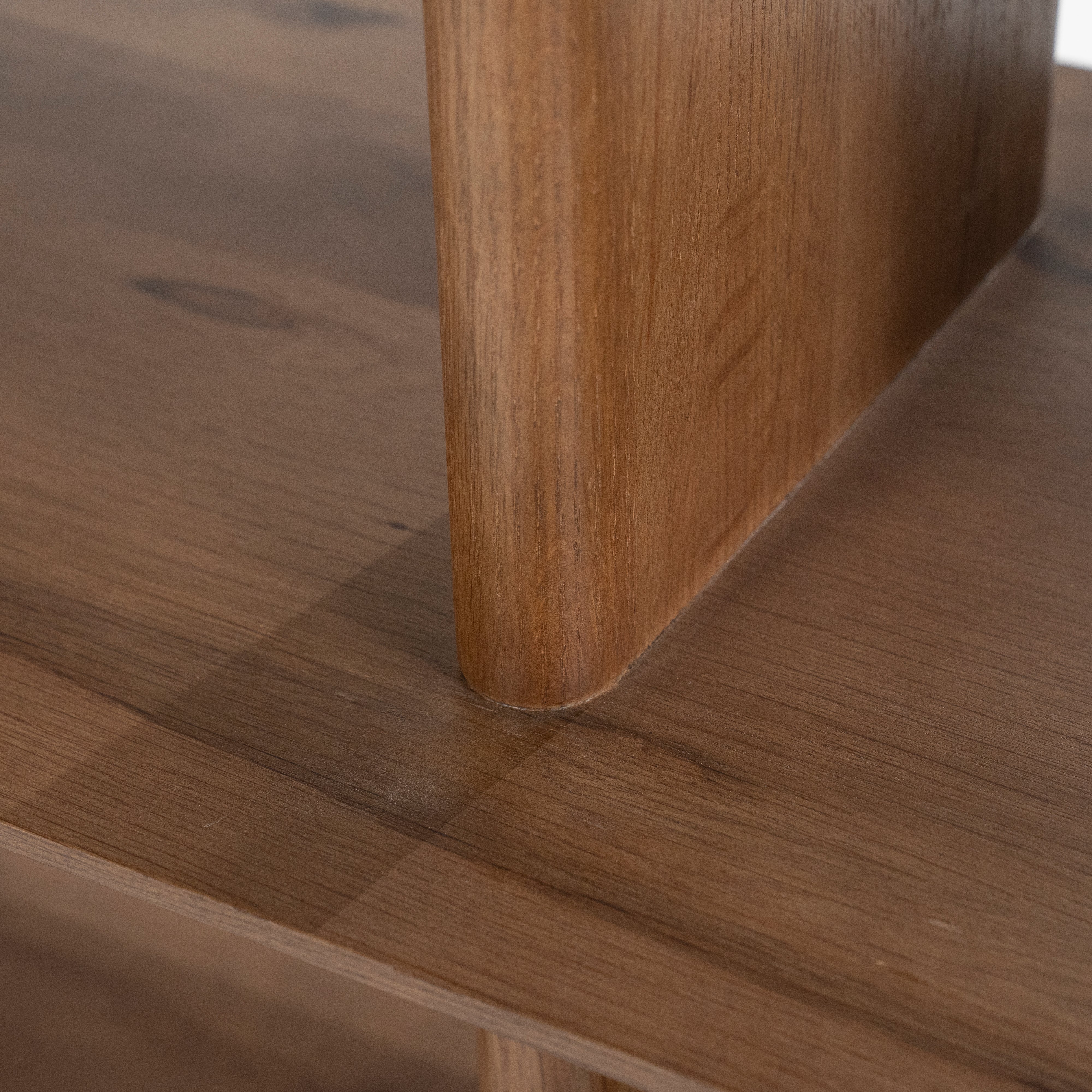 Lage kast TY donker eikenhout