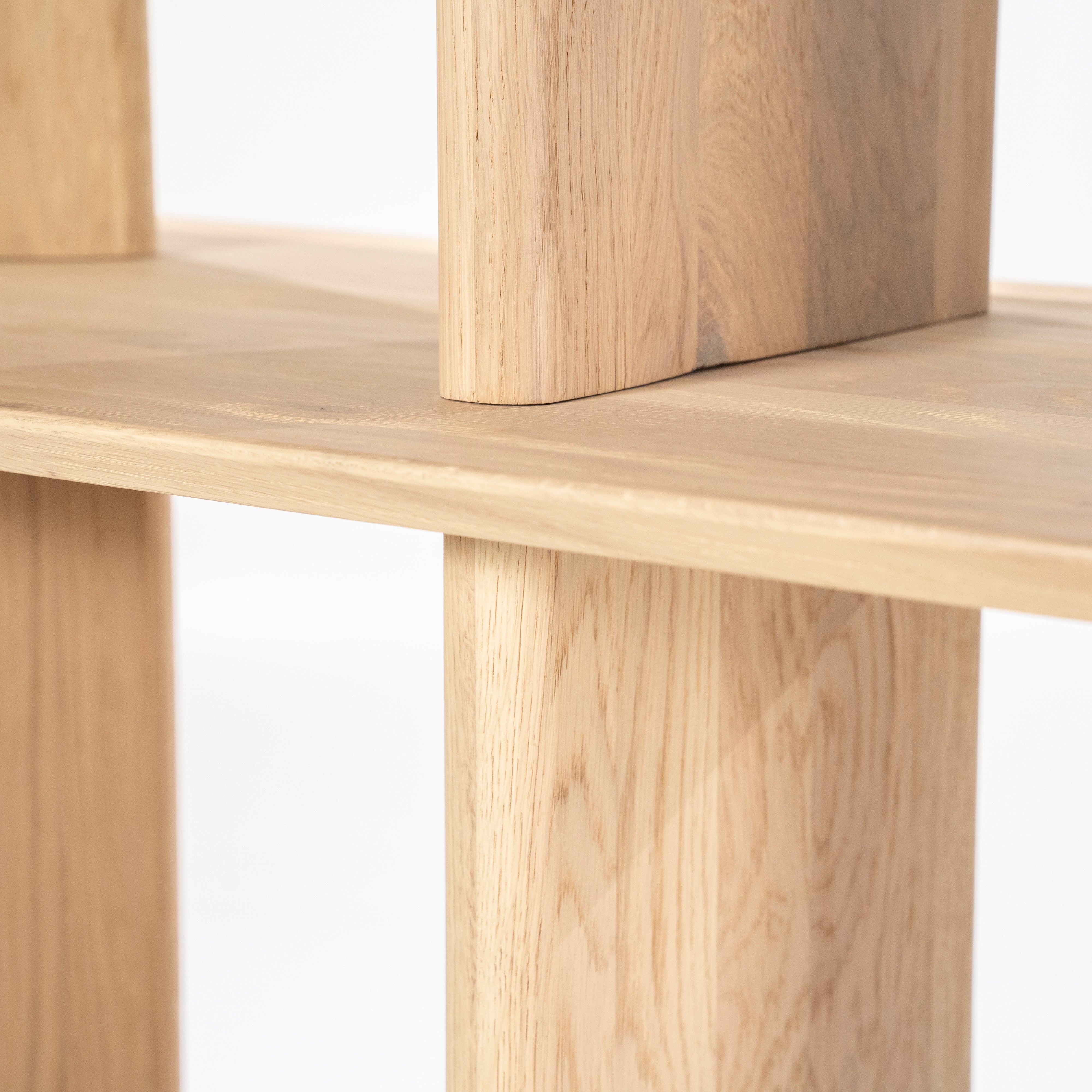 Eikenhouten boekenkast TY