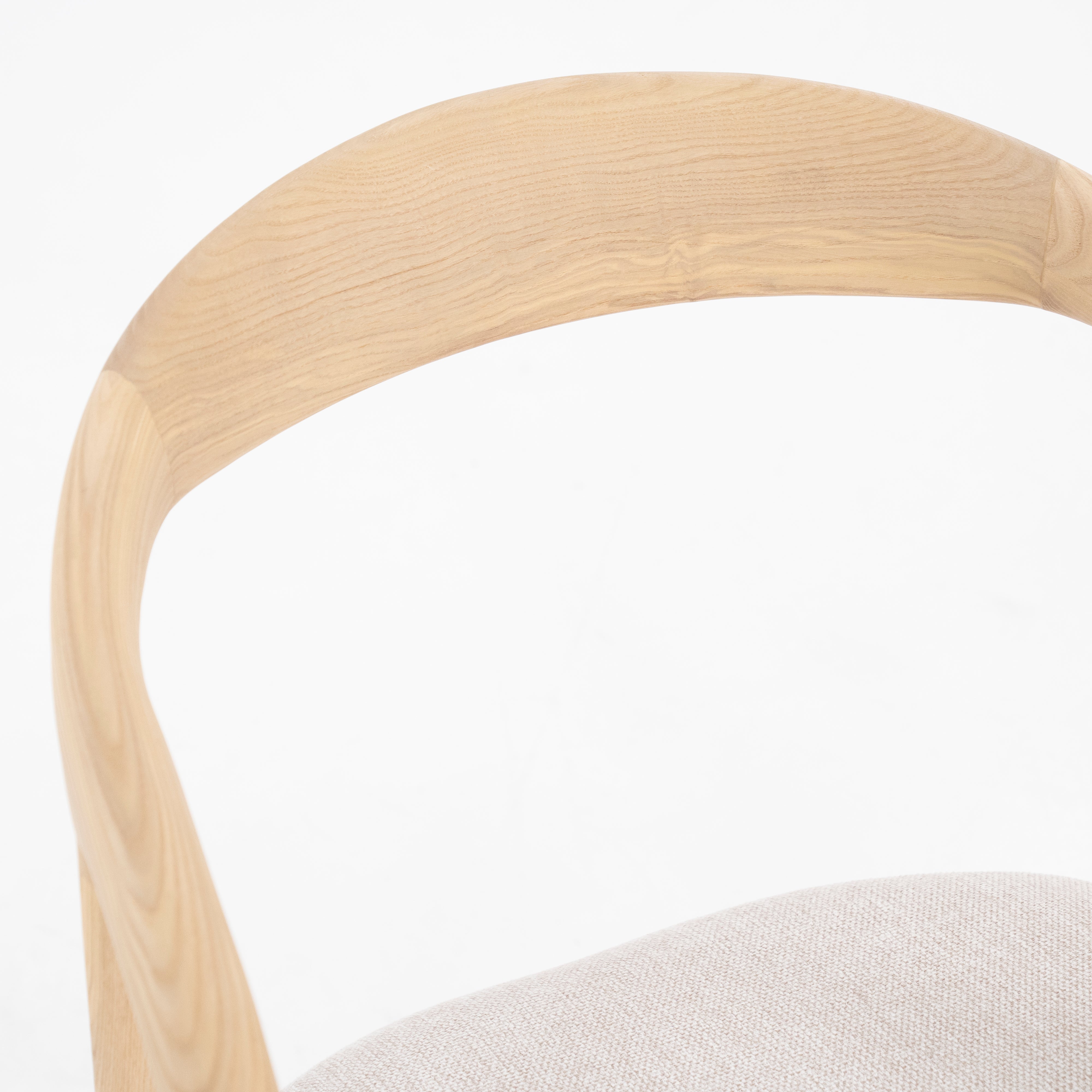 Stoel RAYVEN licht essenhout