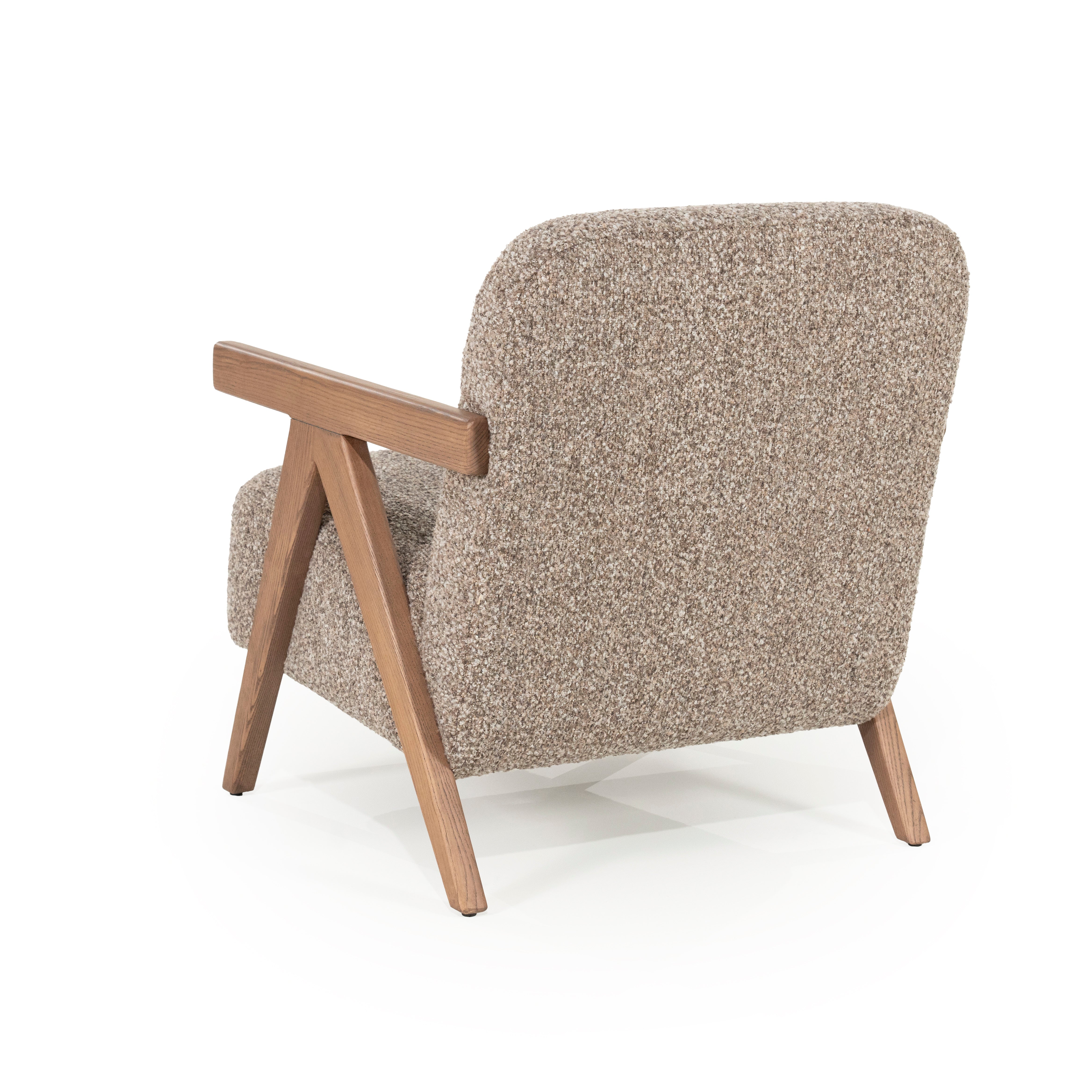 Fauteuil FRANCIS donkerbeige met houten basis
