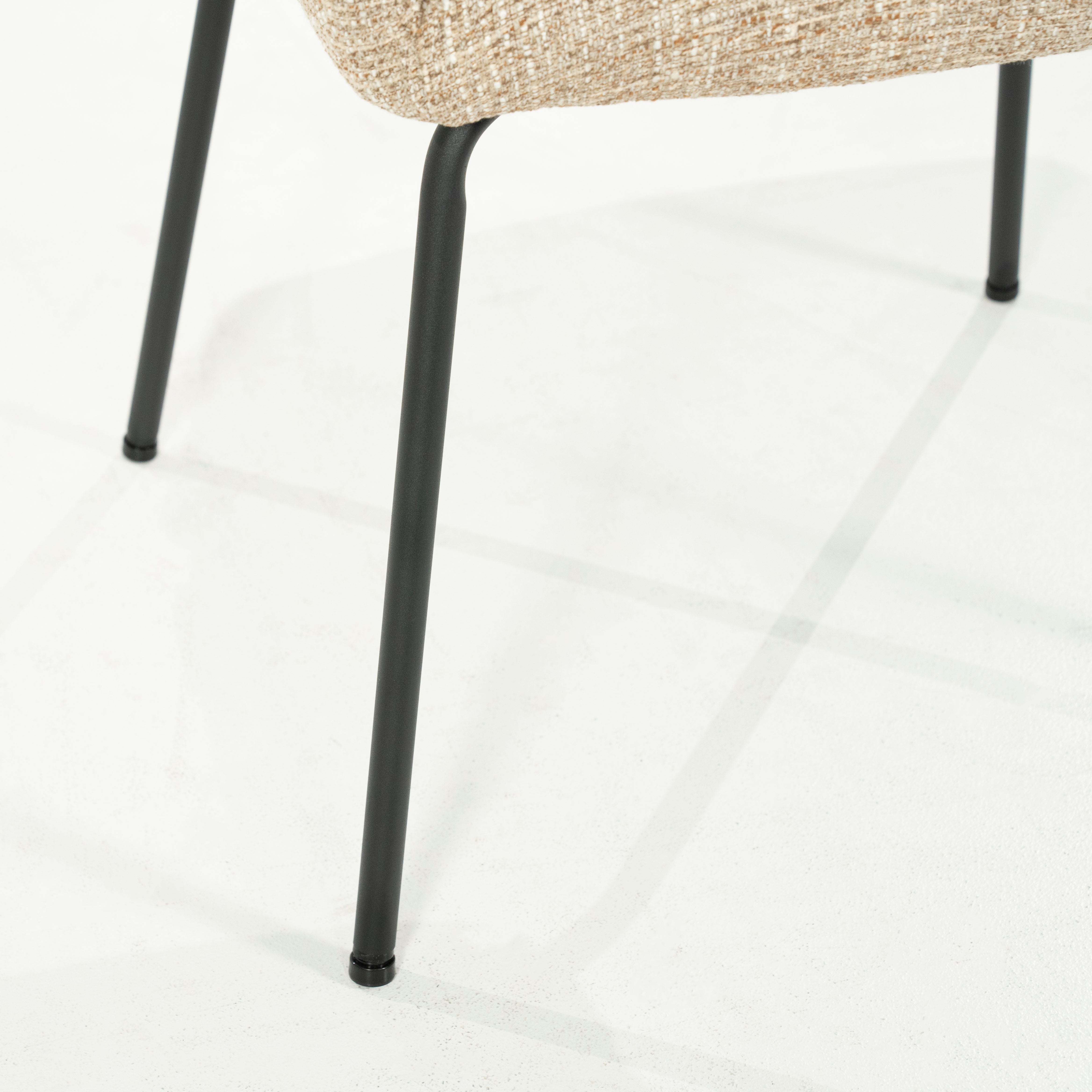 INDY taupe chair with black base