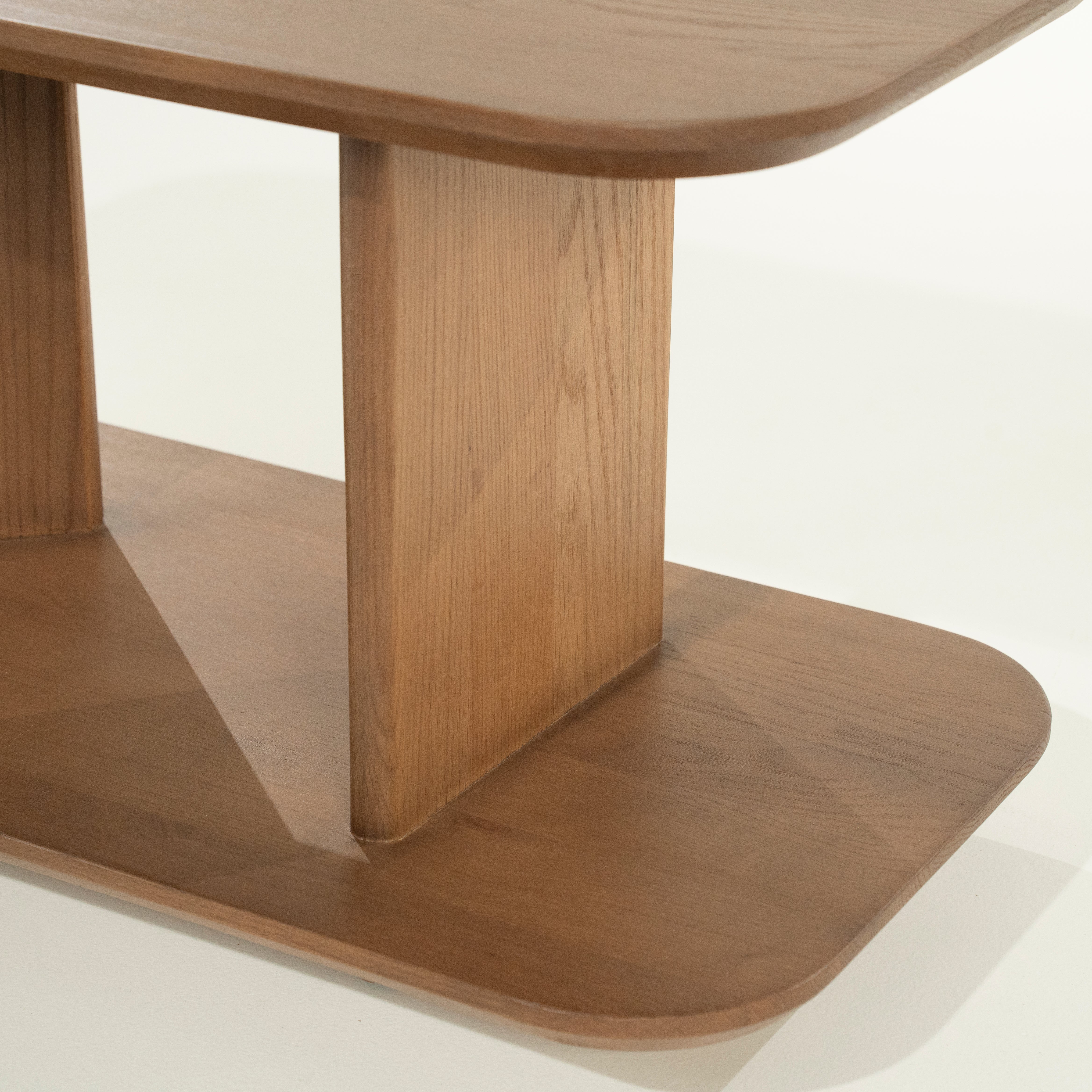 Zijtafel TY donker eikenhout