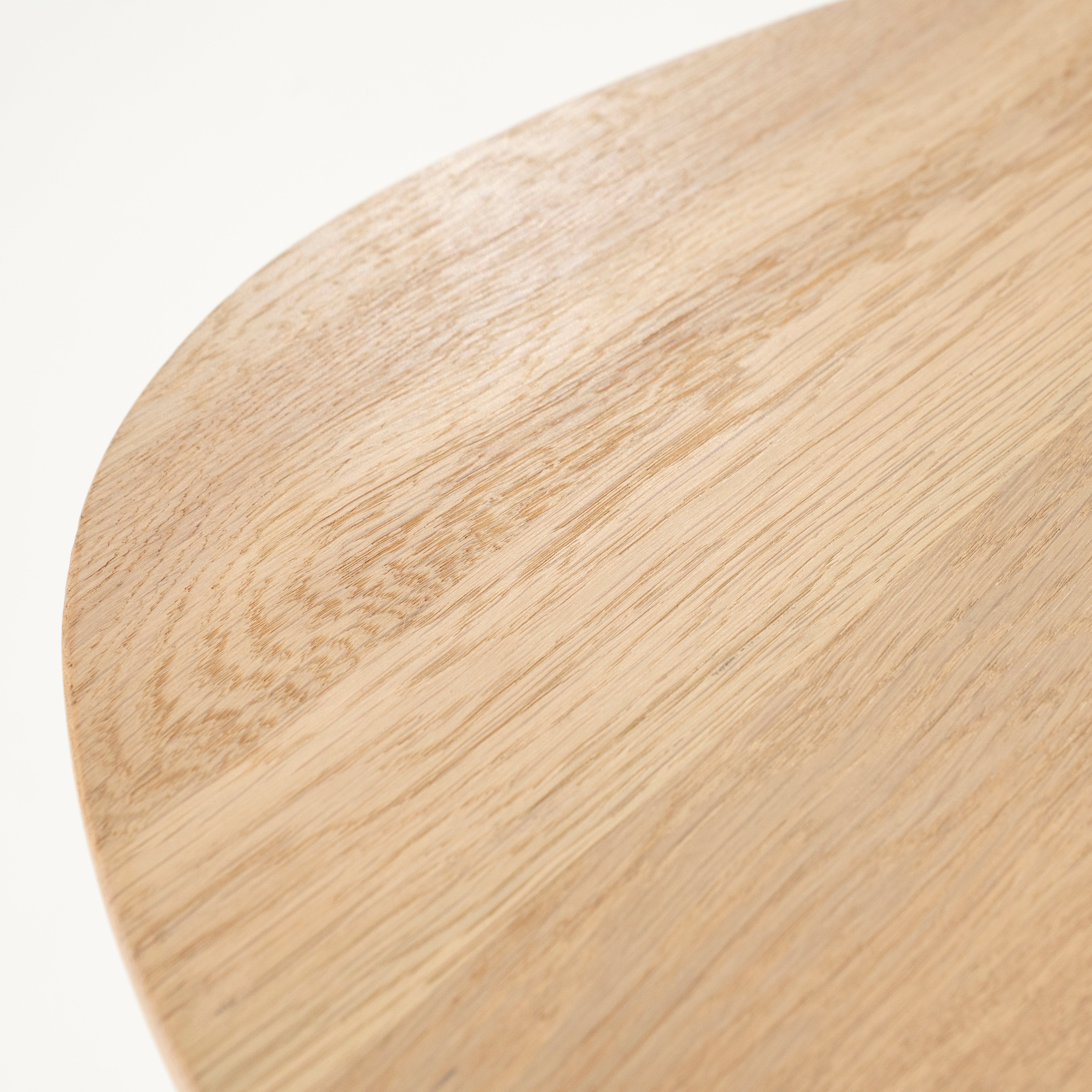 Zijtafel LORI eikenhout