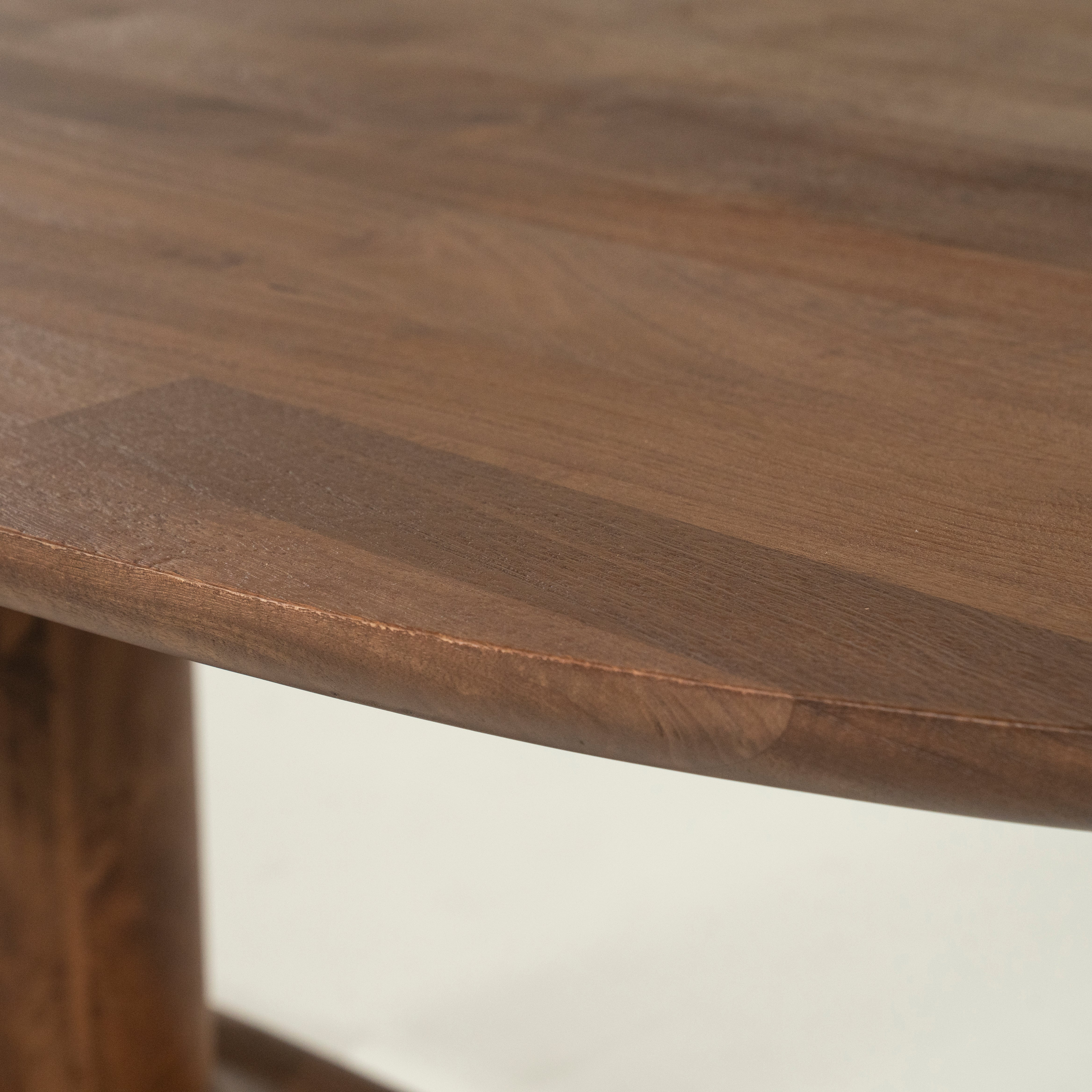 Ovale tafel COCO donkerbruin mango hout