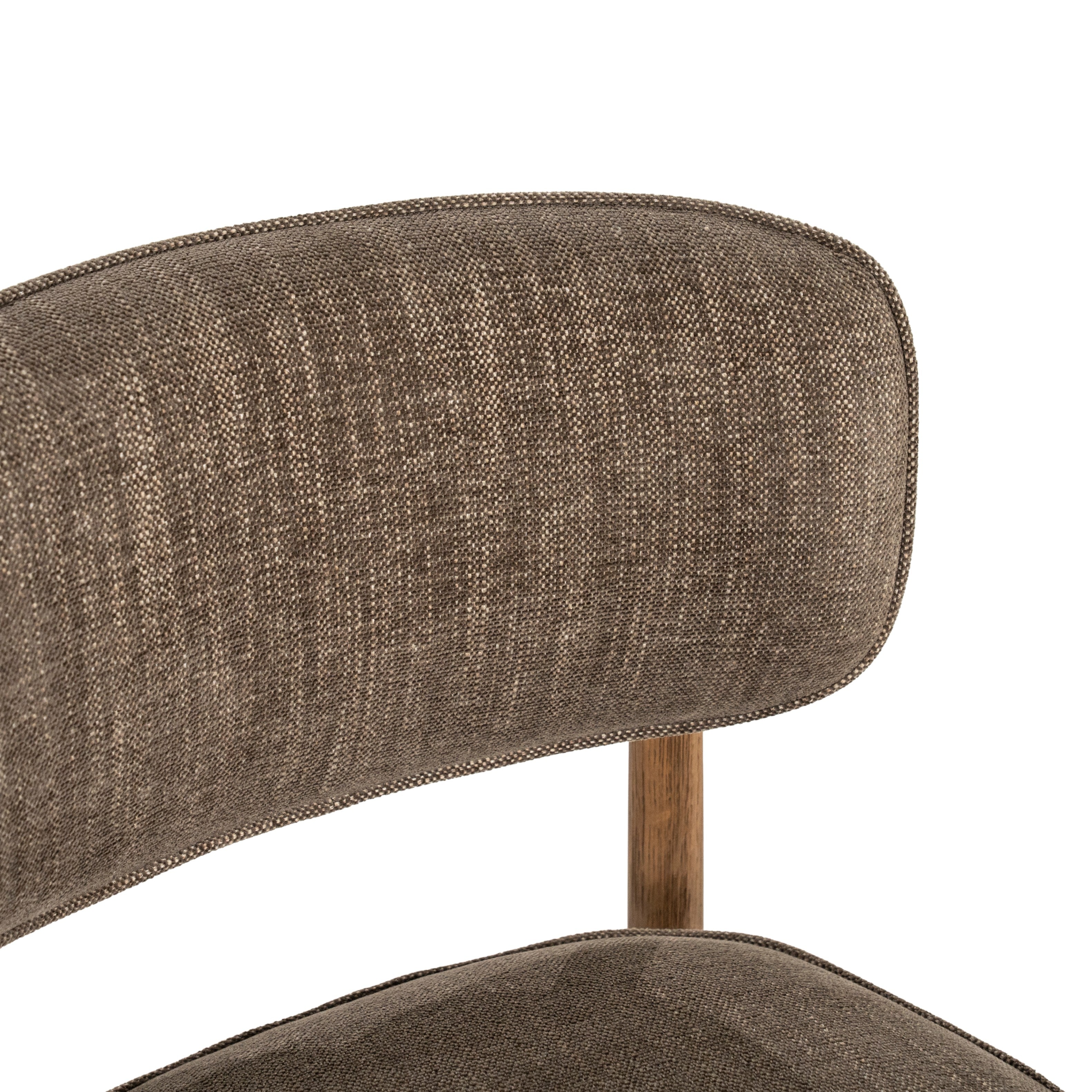 RUNE Chair in Brown with Oak Base