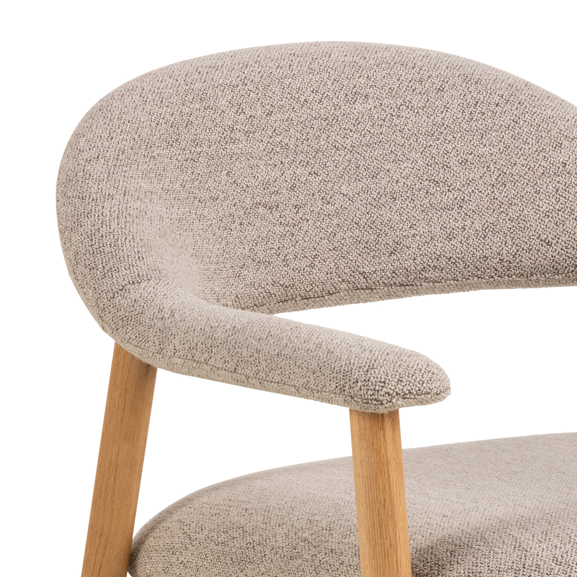 Addi beige armchair with an oak base