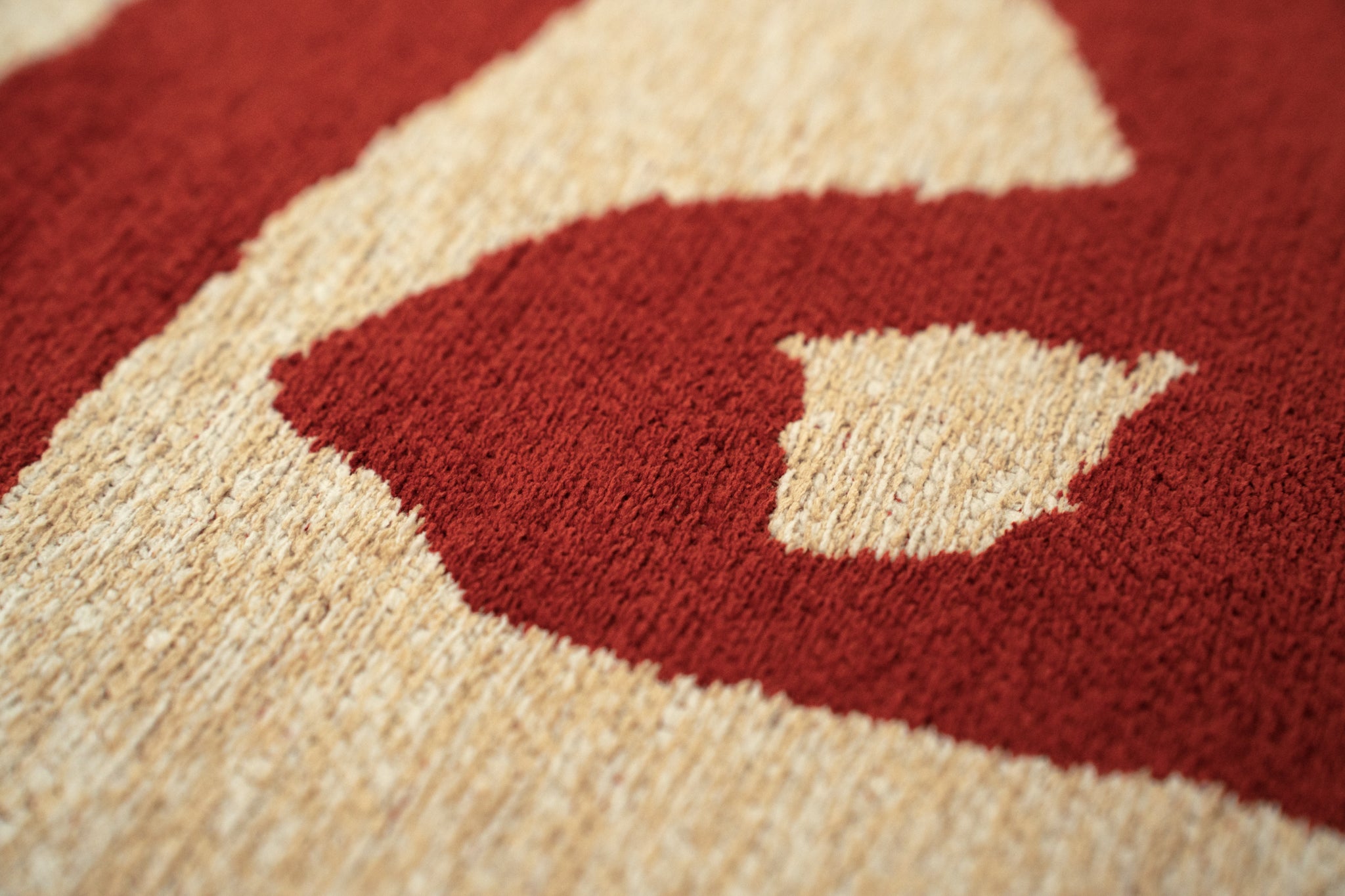 Vloerkleed RIBBON beige met rood