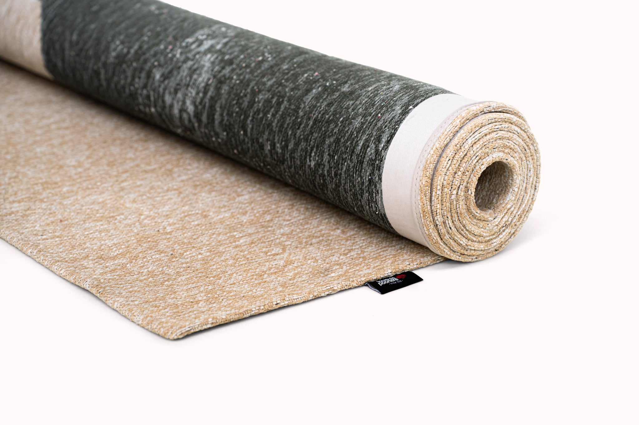 RIBBON Beige Carpet with Dark Green