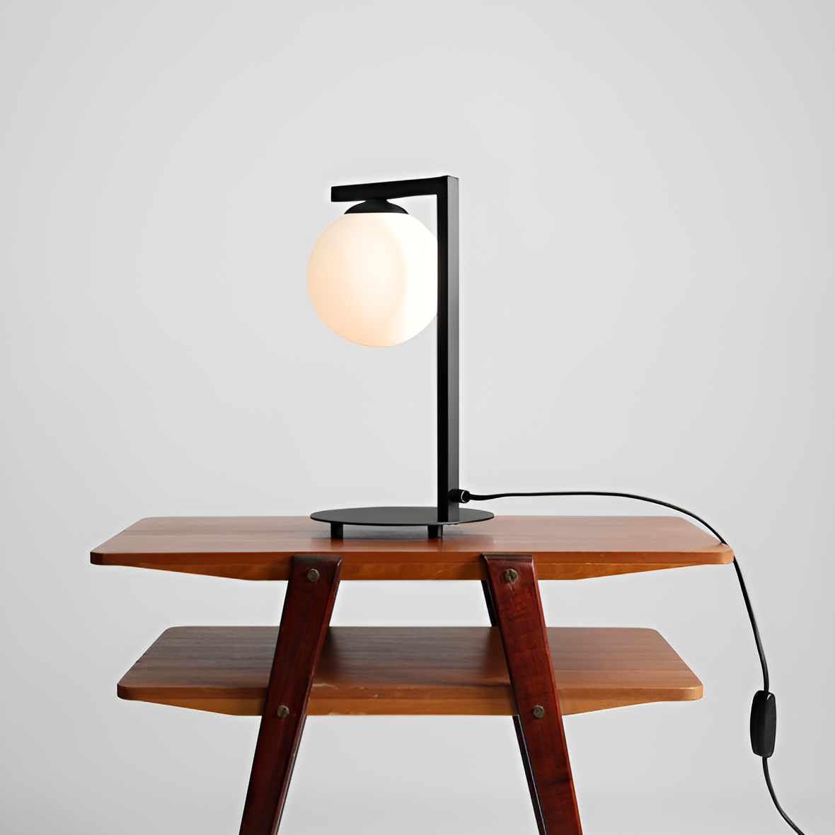 Zac black table lamp