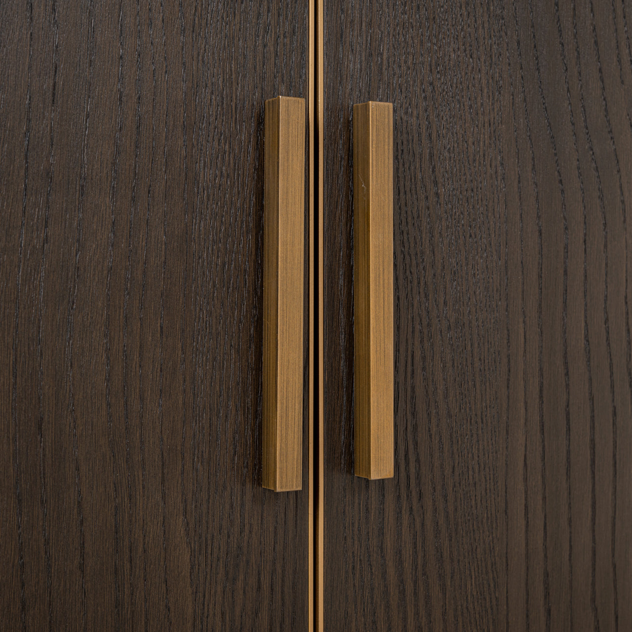 CARTER oak veneer shelf with a gold frame