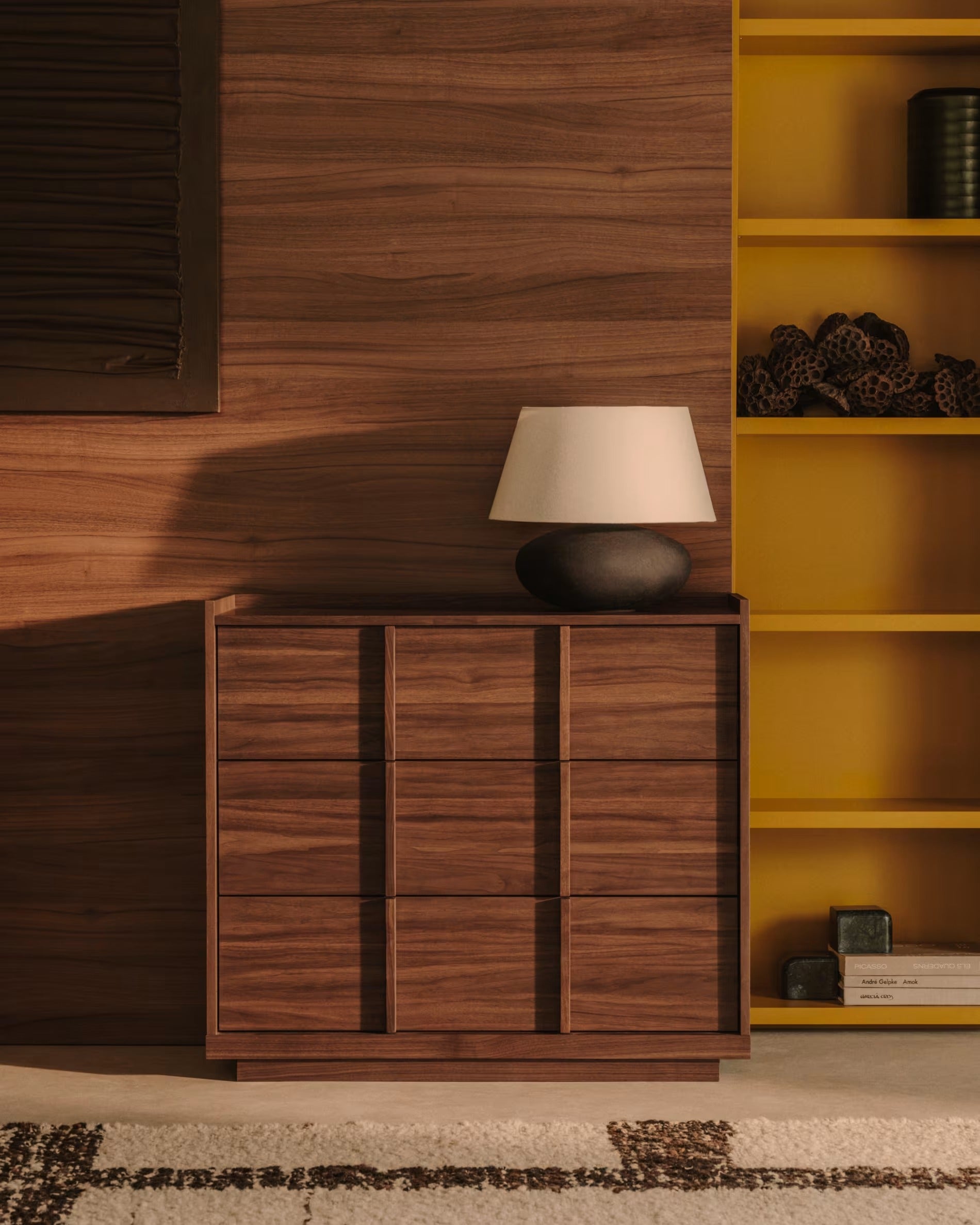 ONIX chest of drawers walnut