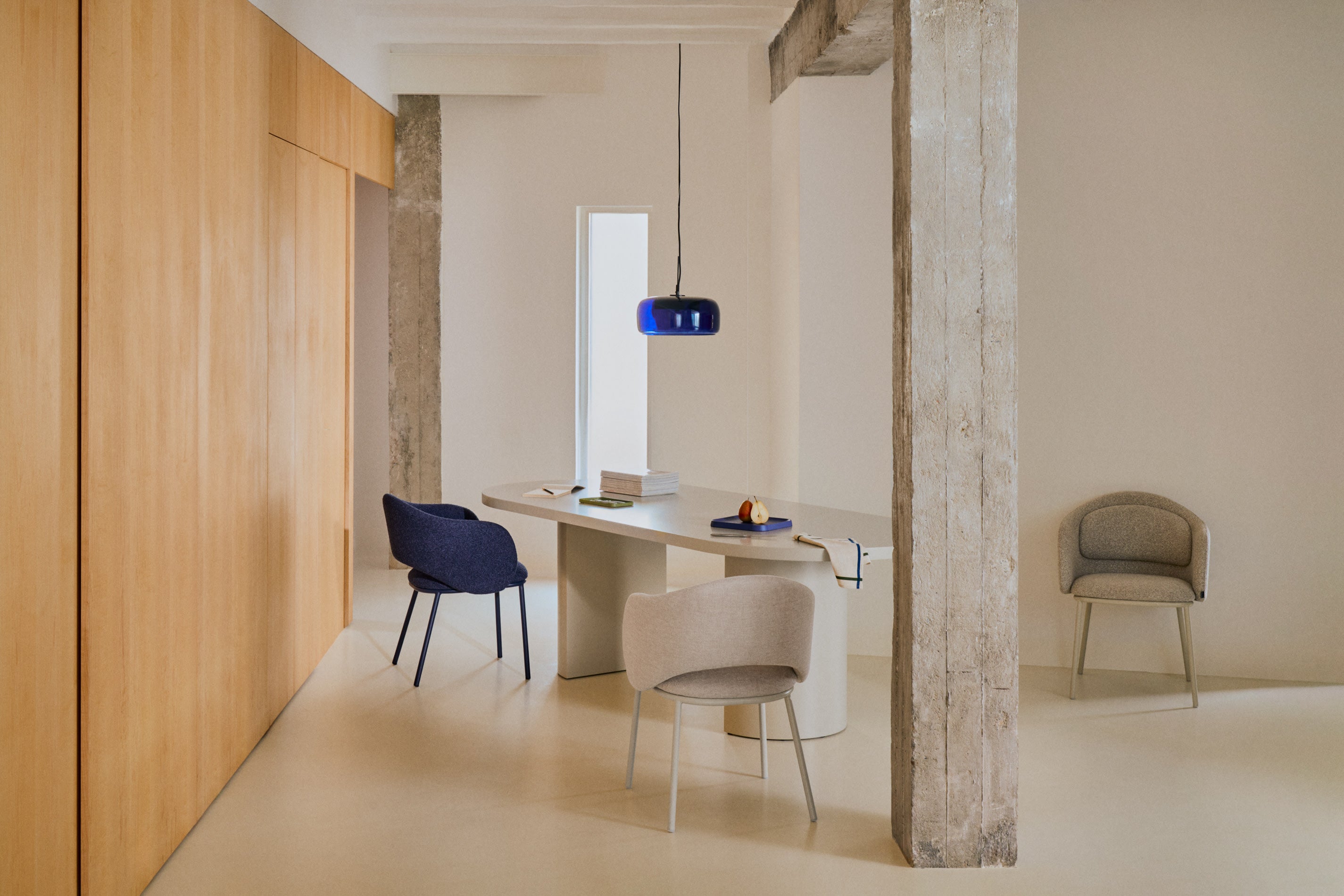 IDAIRA Chair Beige Chenille