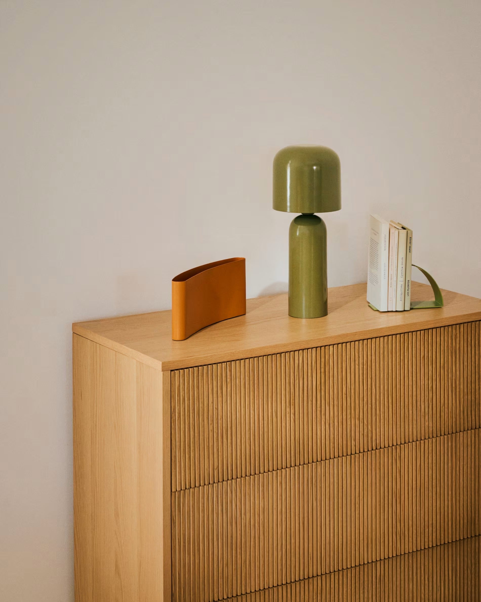 Kommode HELVINE Eichenfurnier