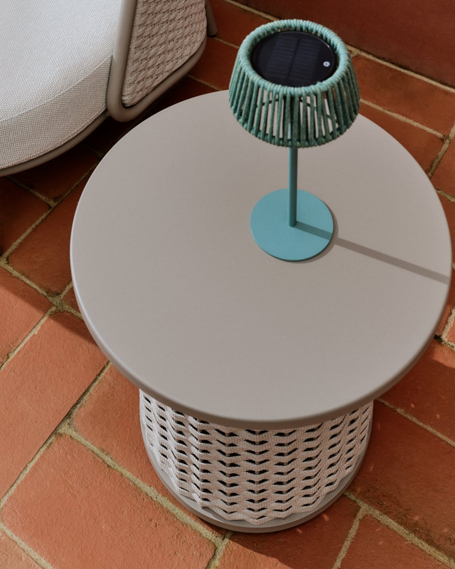 Sedalis beige garden table