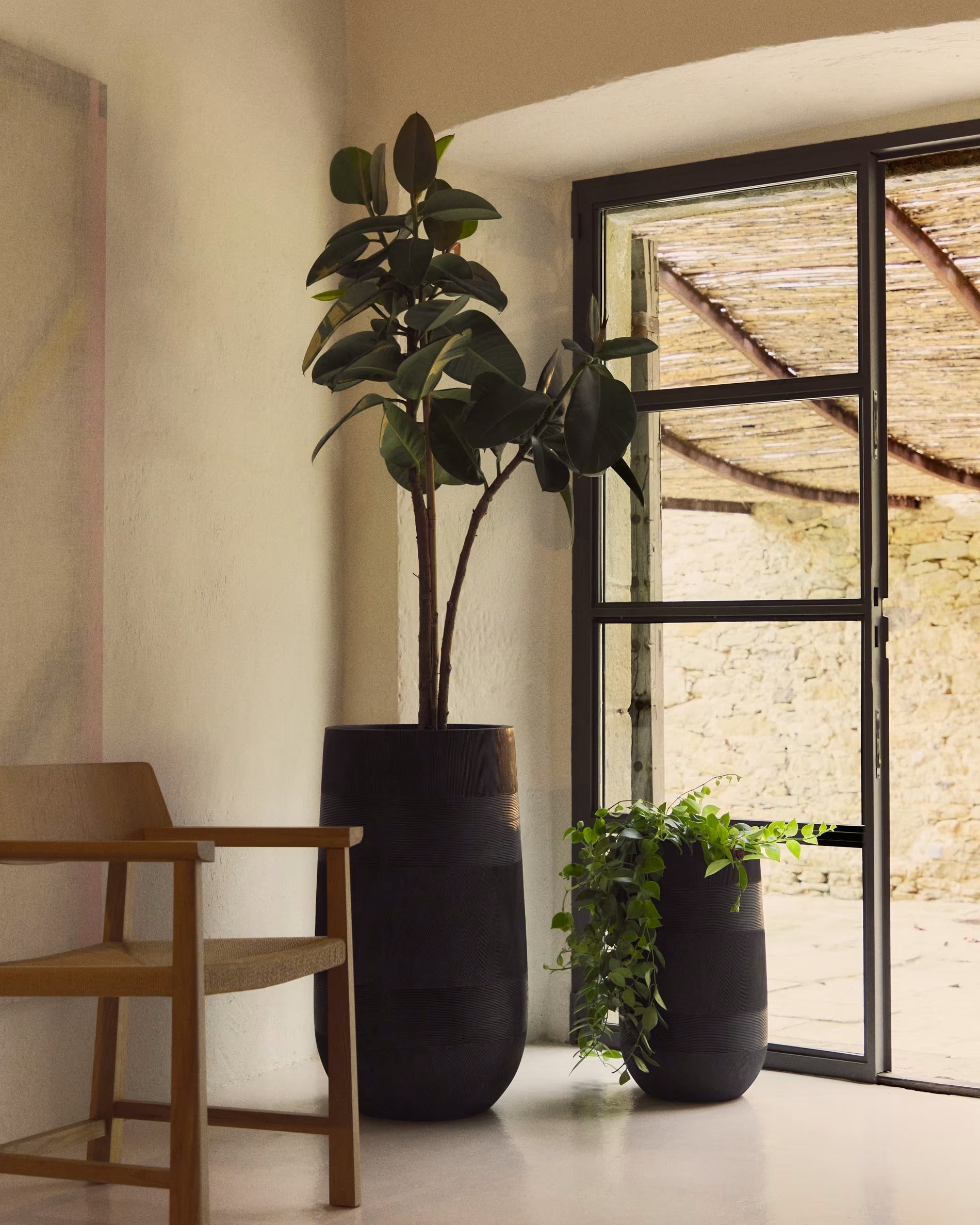 Zwarte TIVAL bloempotten set