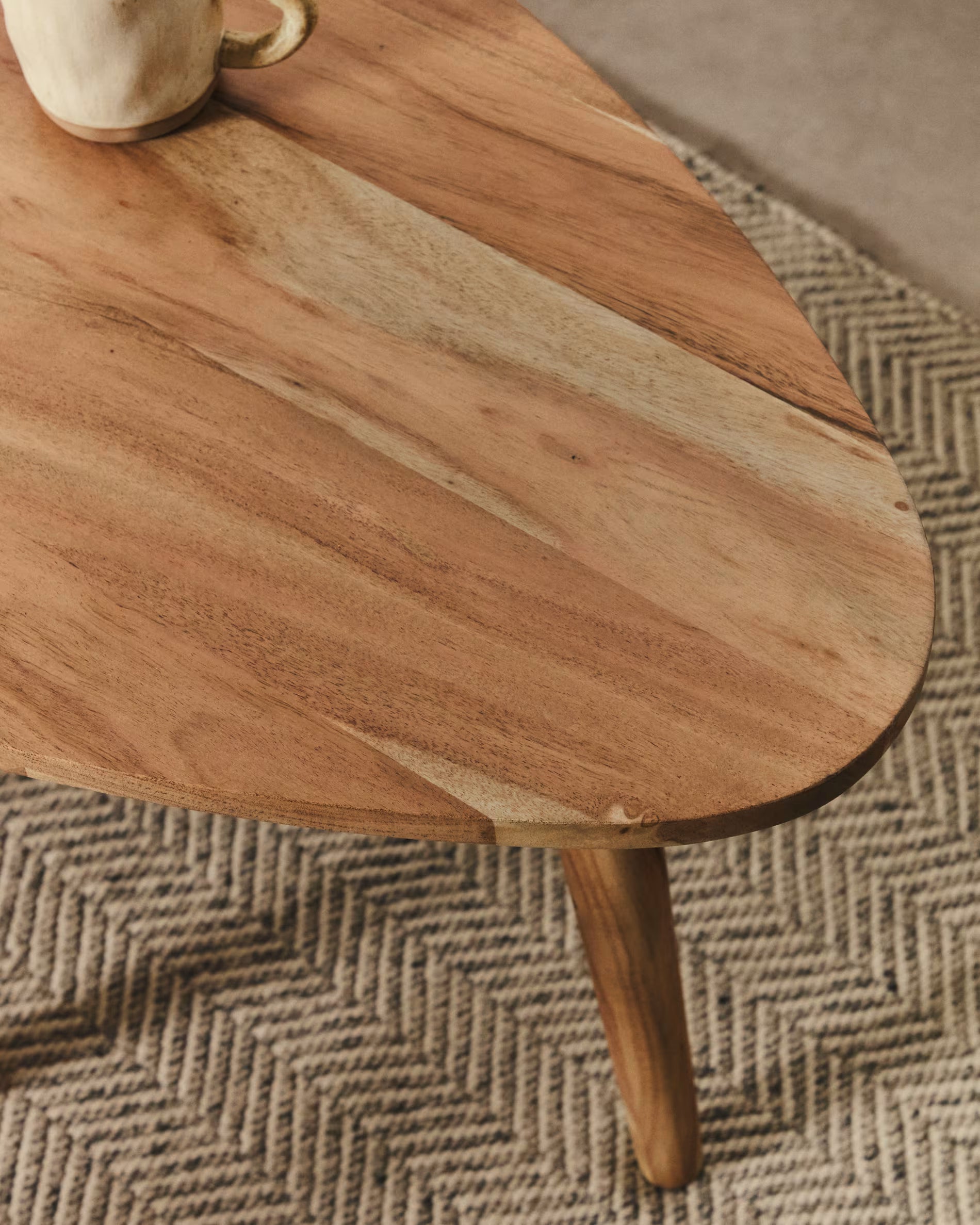 DUVANI acaciahouten salontafel