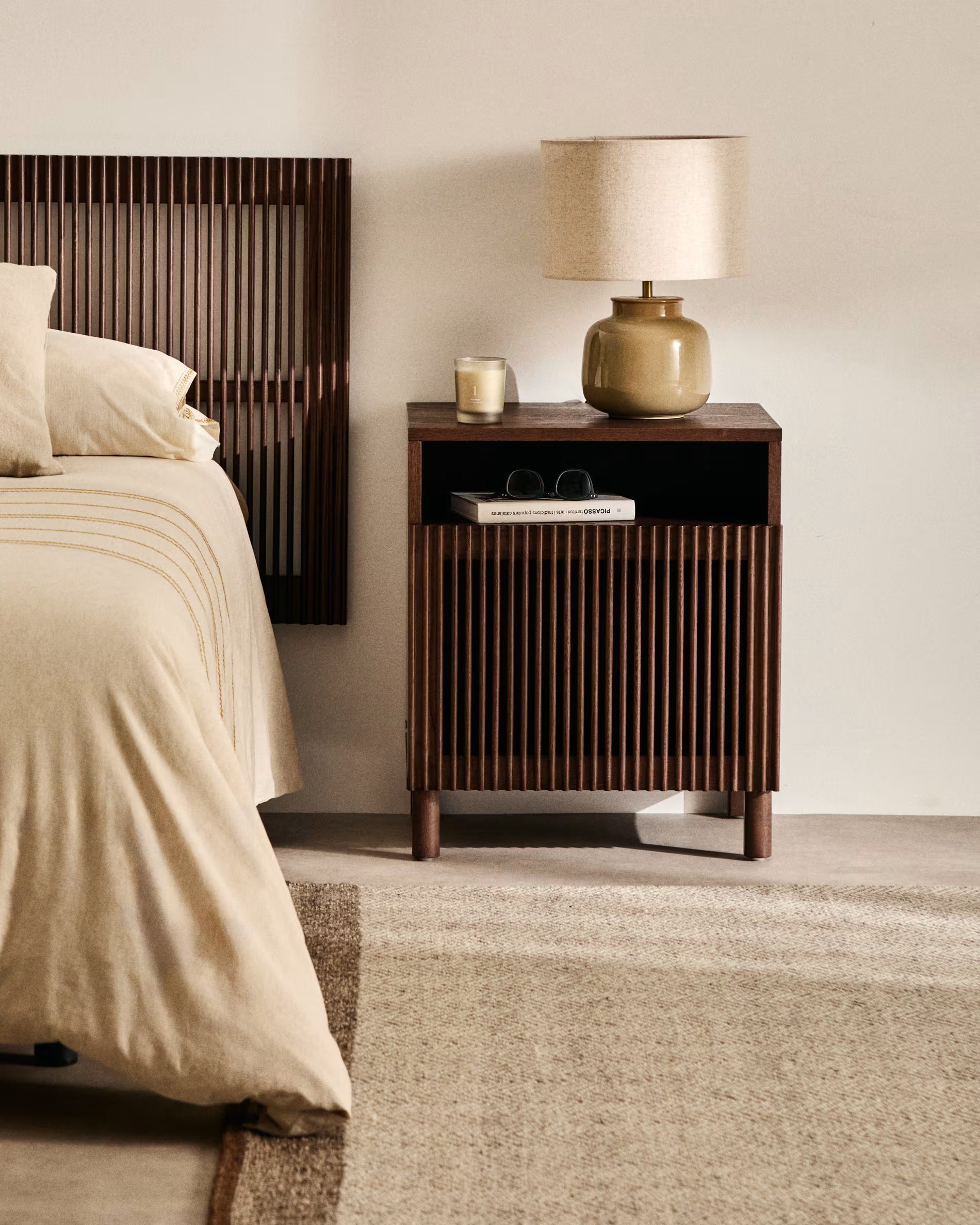 Nachttisch BEYLA dunkelbraunes Eschenholz