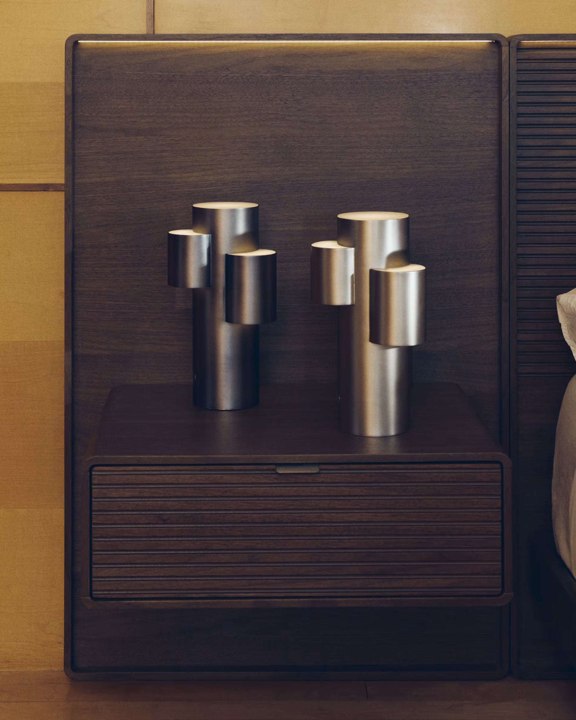 Tragbare Lampe ADRINA hellgrau gebürstetes Metall