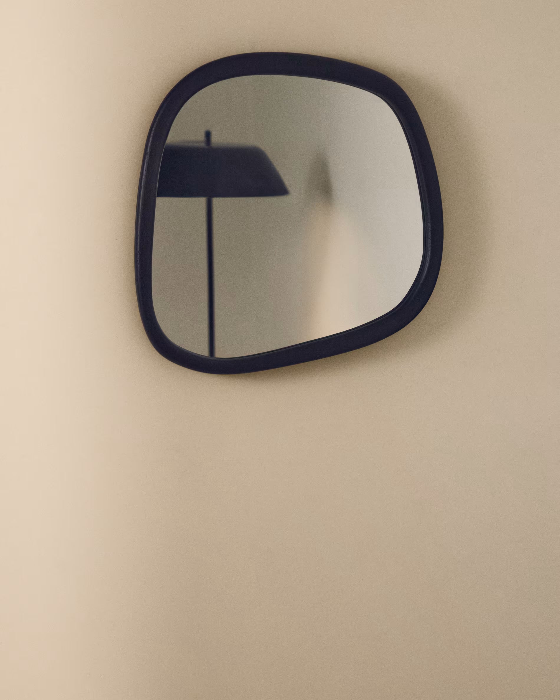 Lustro ALURA zwart teakhout