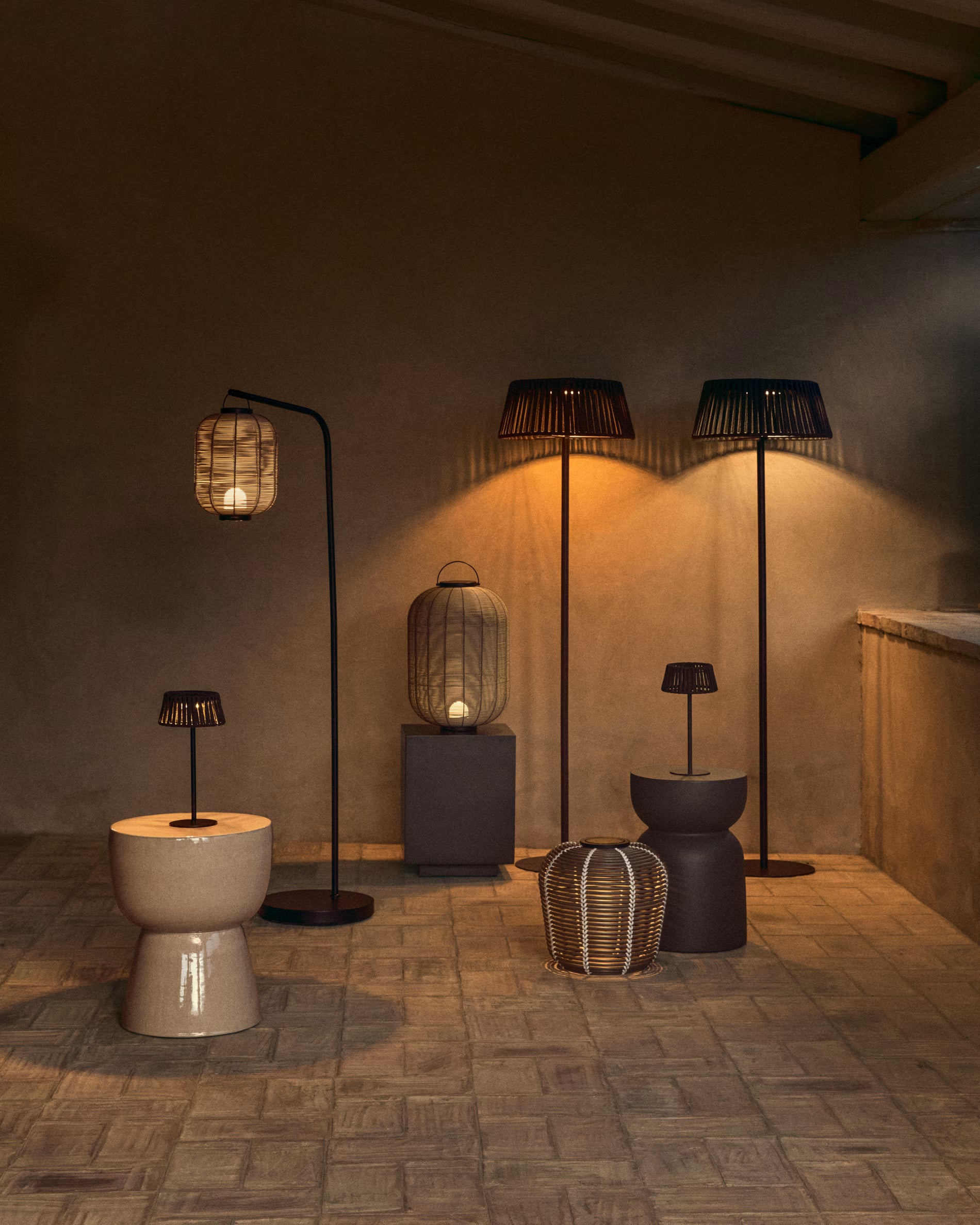 Lampa ogrodowa podłogowa solarna ALDET brązowy – Kave Home
