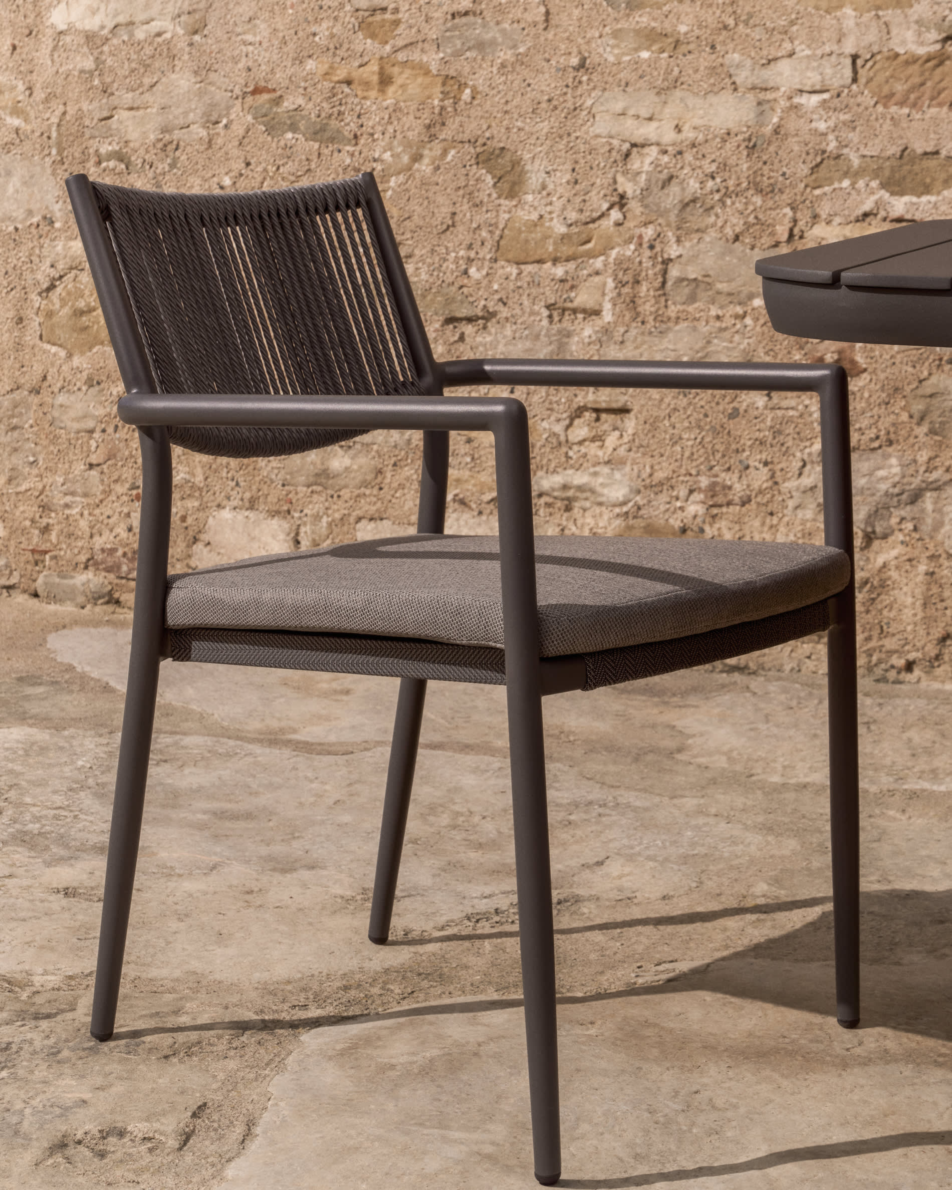 ARGASI garden chair in graphite