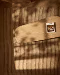 Salontafel PIRITA travertijn met houten basis