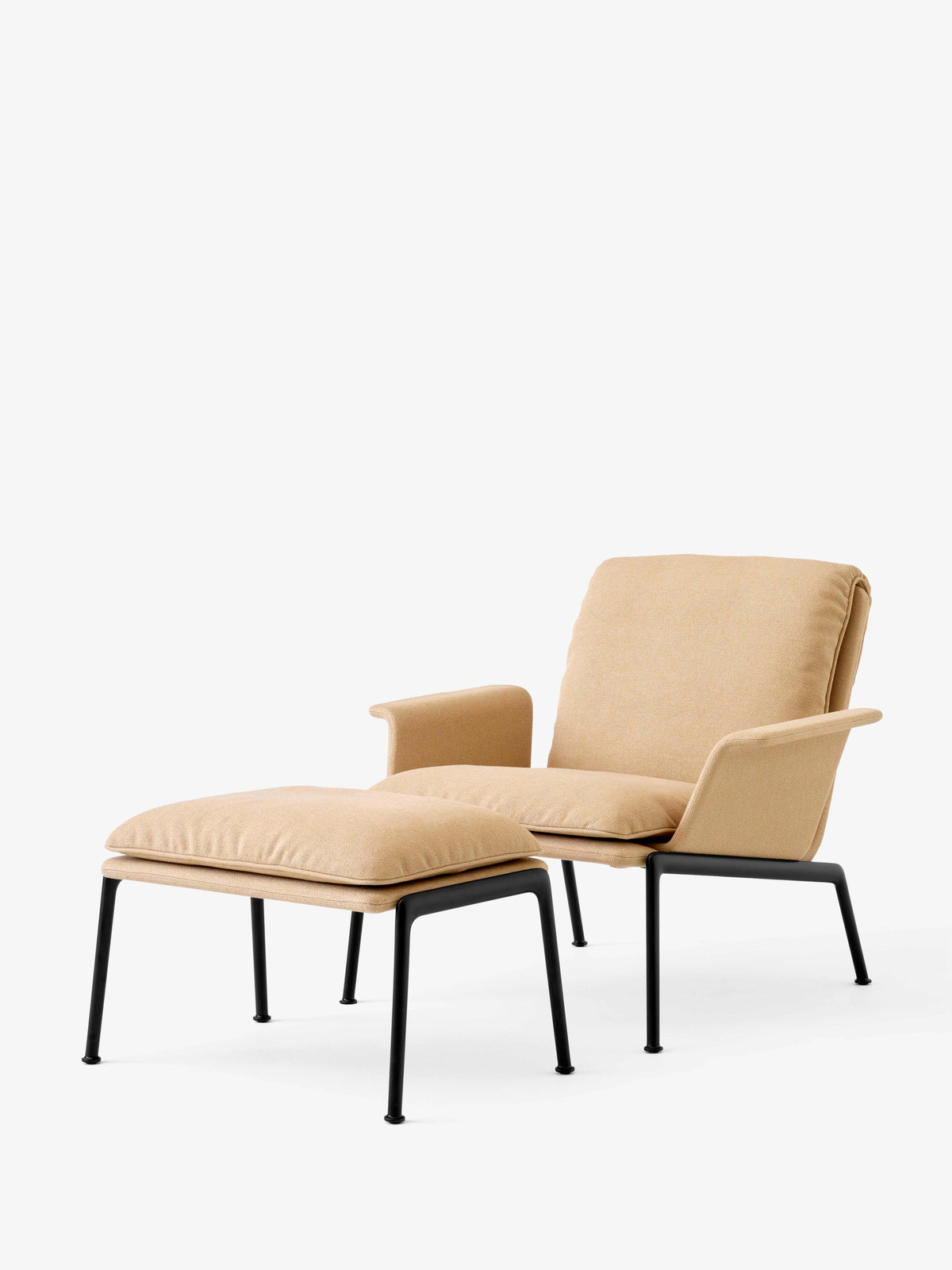 Fauteuil MUNO LN19 gestoffeerd met een zwarte basis