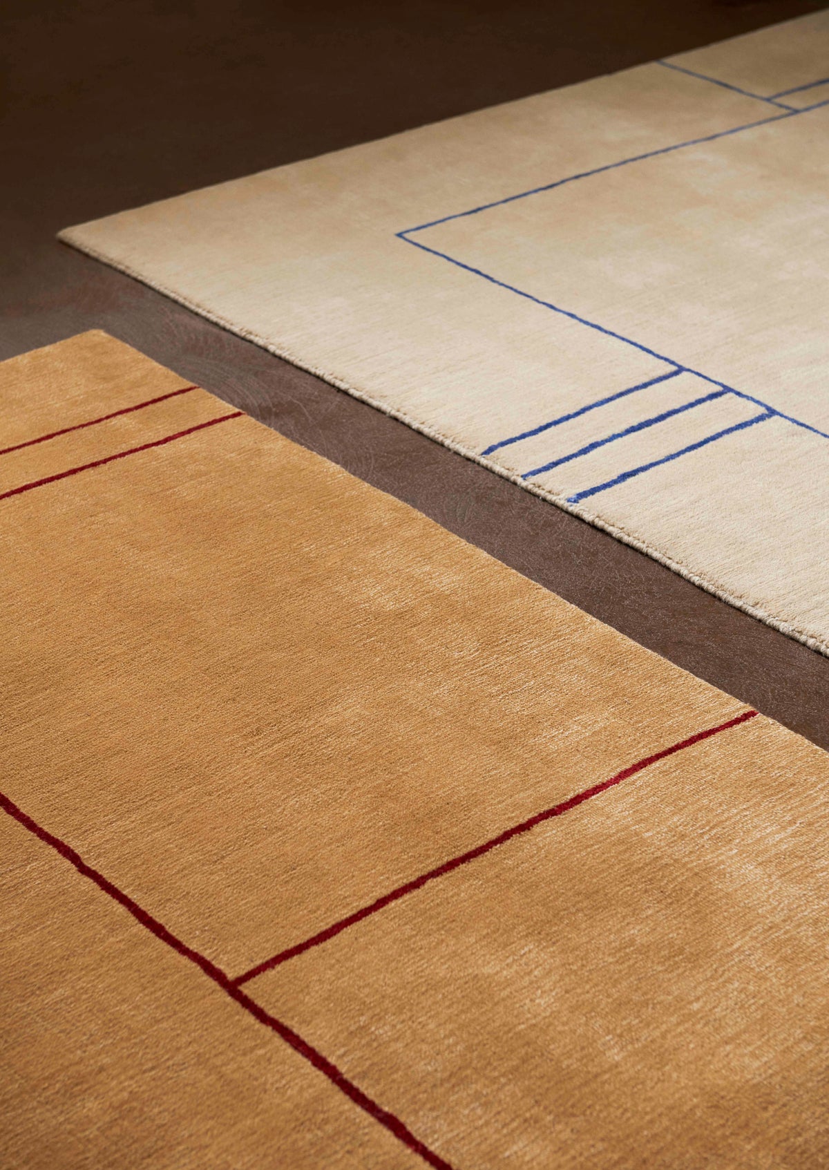 Vloerkleed CRUISE bruin met bordeaux