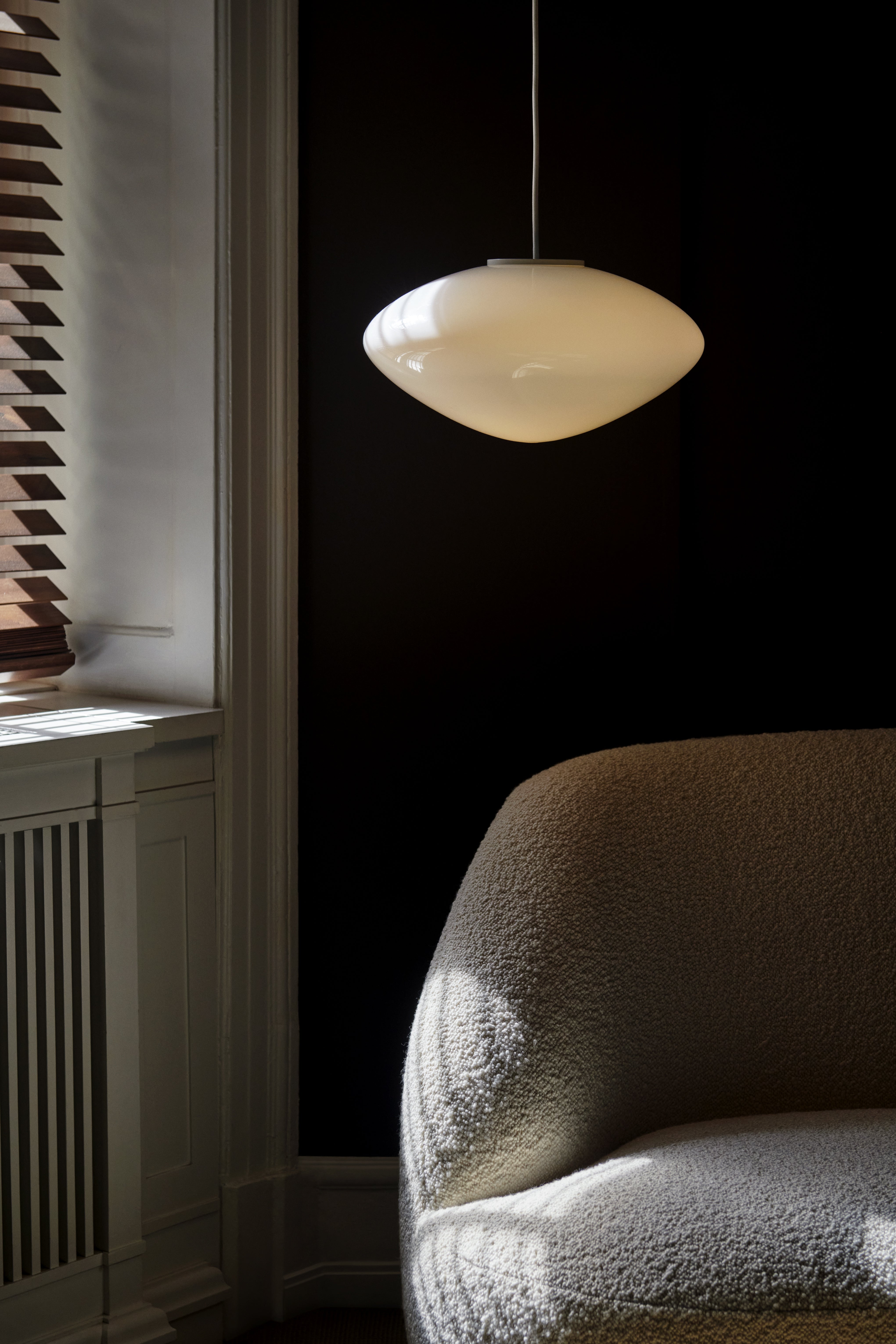 Hanglamp MIST met opalen kap
