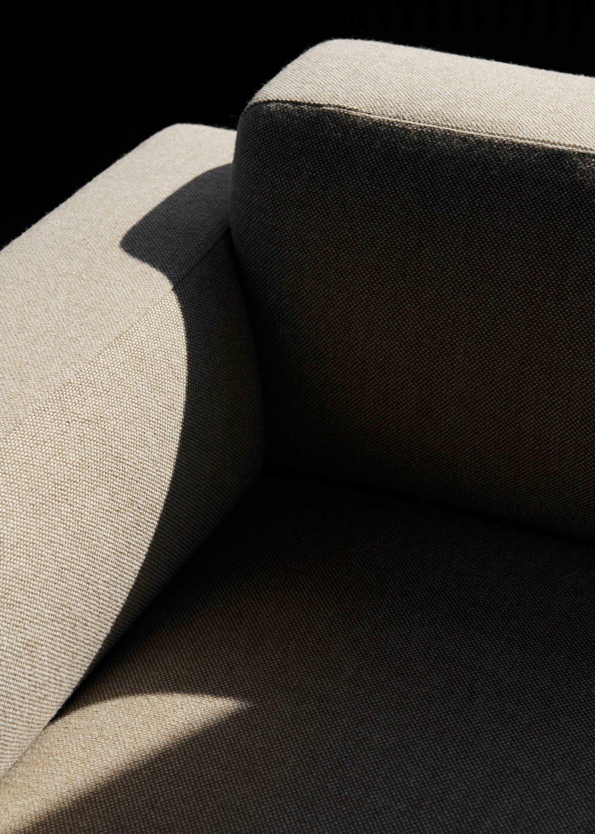 Sofa 3-zits DEVELIUS MELLOW gestoffeerd