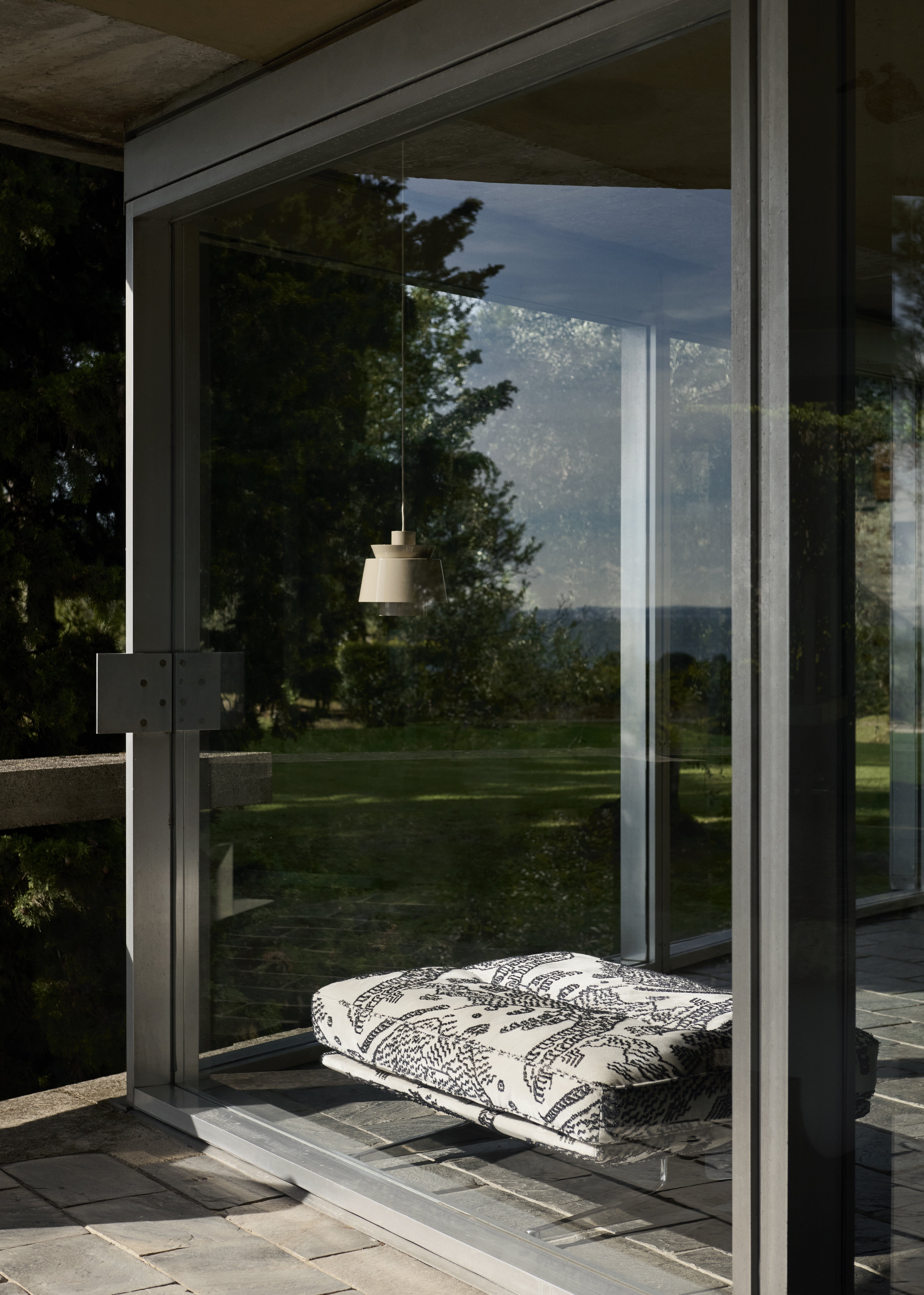 Hanglamp UTZON JU1 grijsbeige