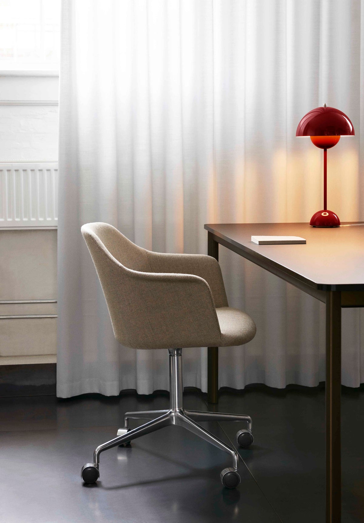 Bureau stoel RELY HW50 gestoffeerd met aluminium basis